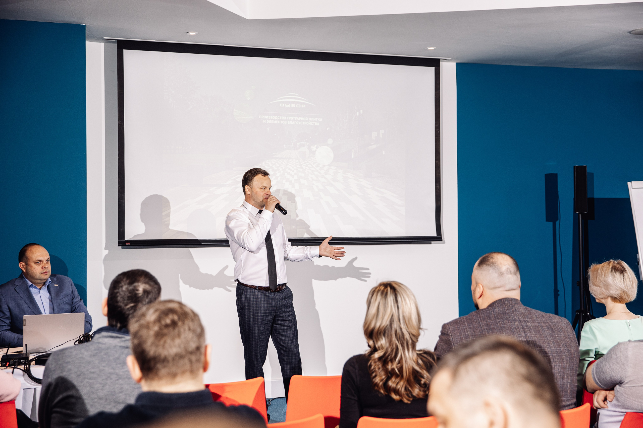 Конференции. Марина Соколова. Контентный и семейный фотограф г. Красноярск