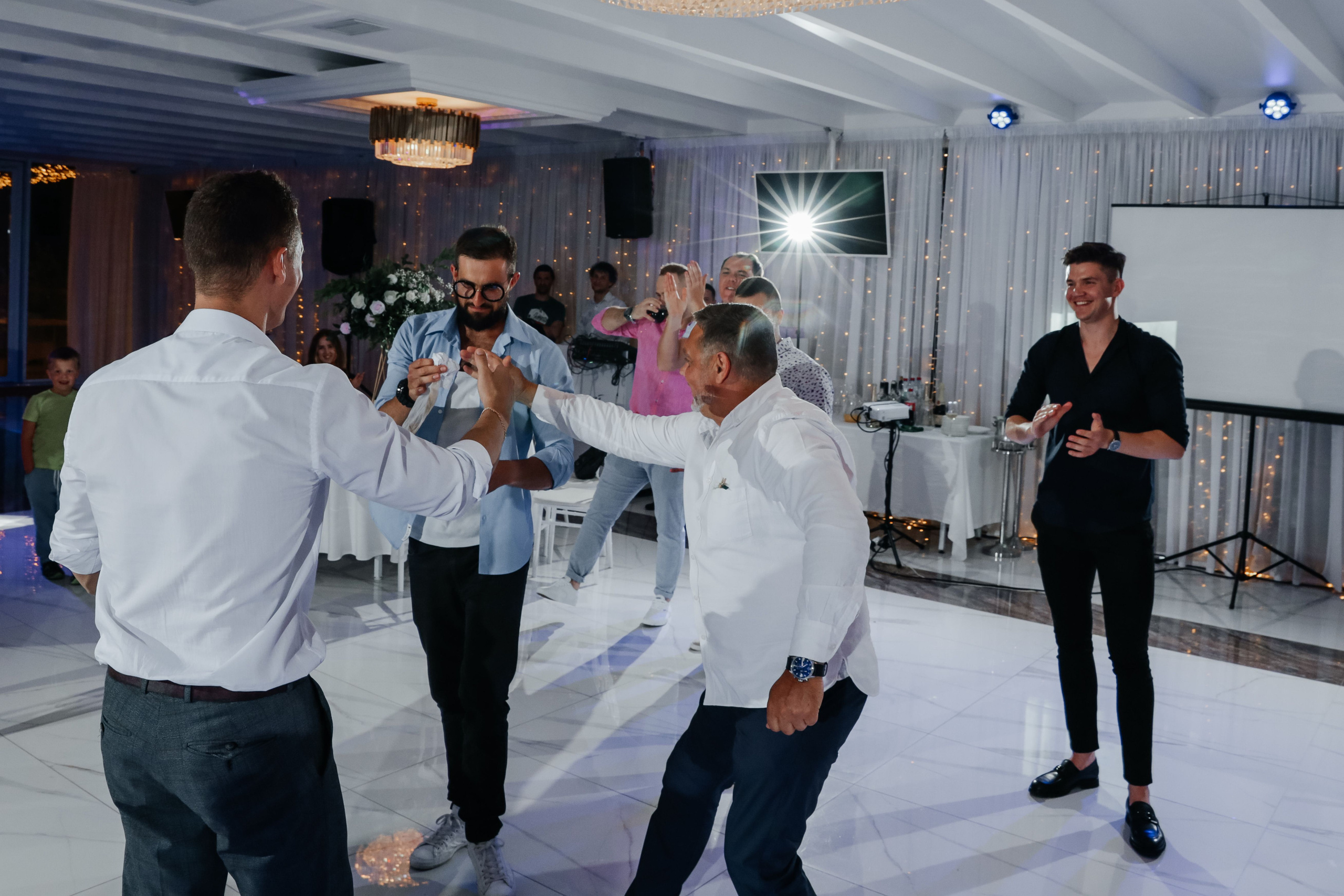 Юра + Маша. Свадебный и семейный фотограф в Варшаве