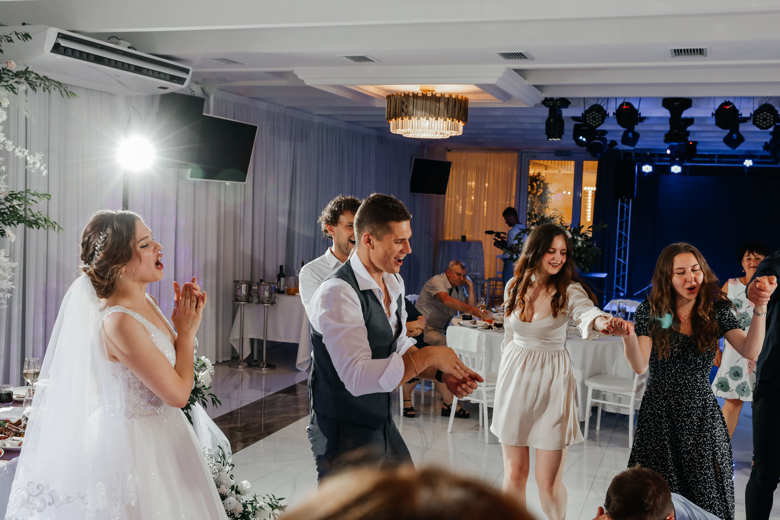 Юра + Маша. Свадебный и семейный фотограф в Варшаве