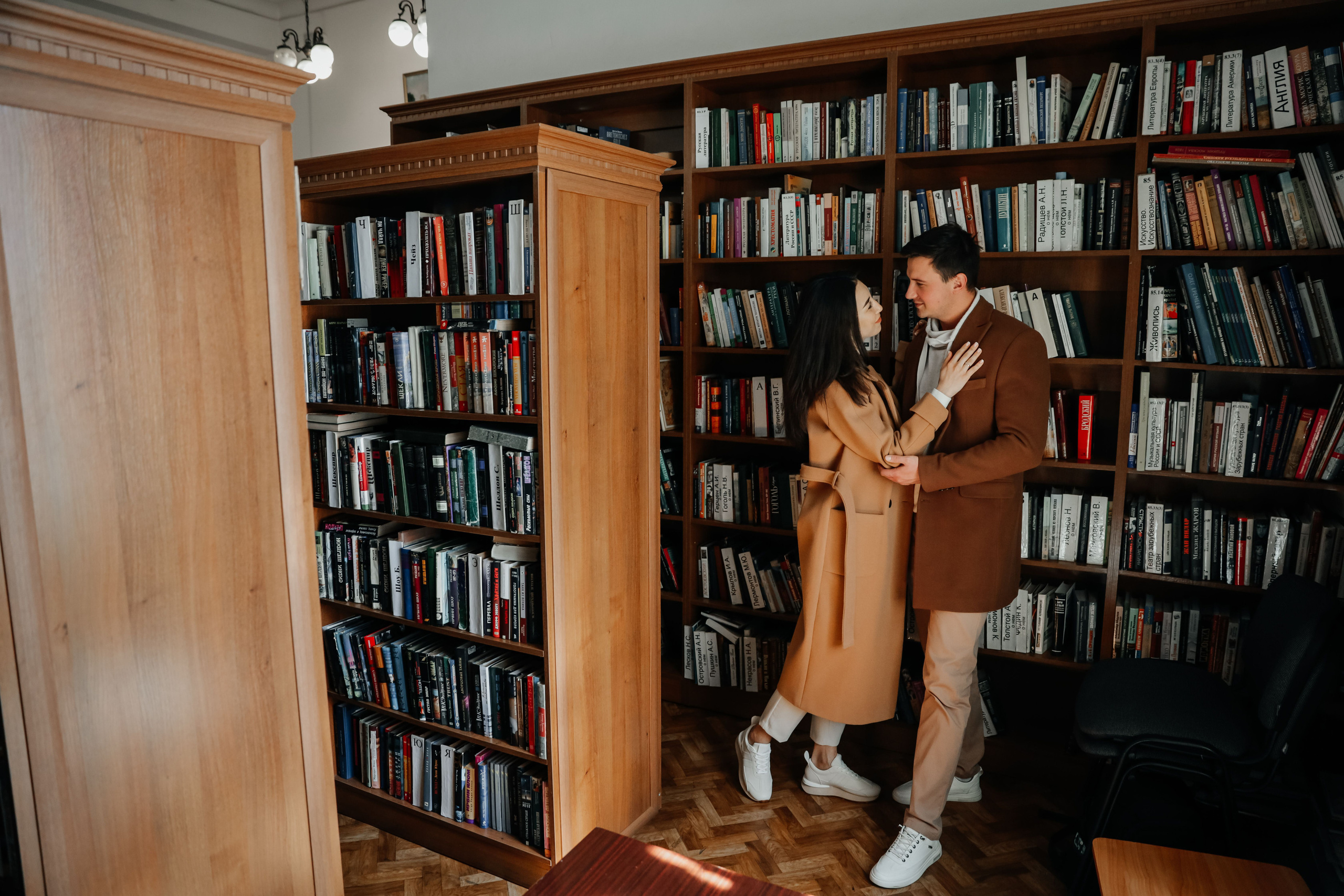 Сколько в мире книг о любви?. Свадебный и семейный фотограф в Варшаве