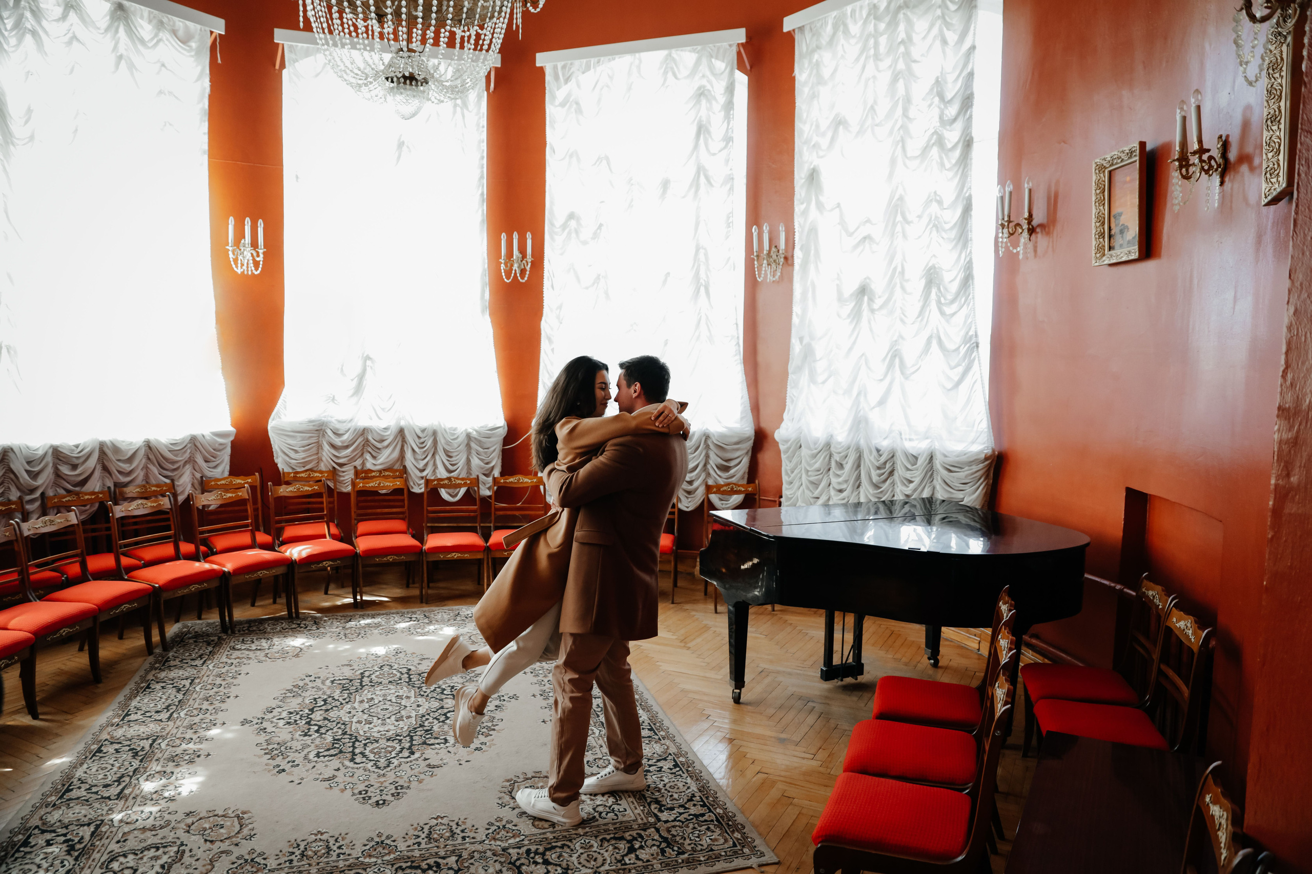 Сколько в мире книг о любви?. Свадебный и семейный фотограф в Варшаве