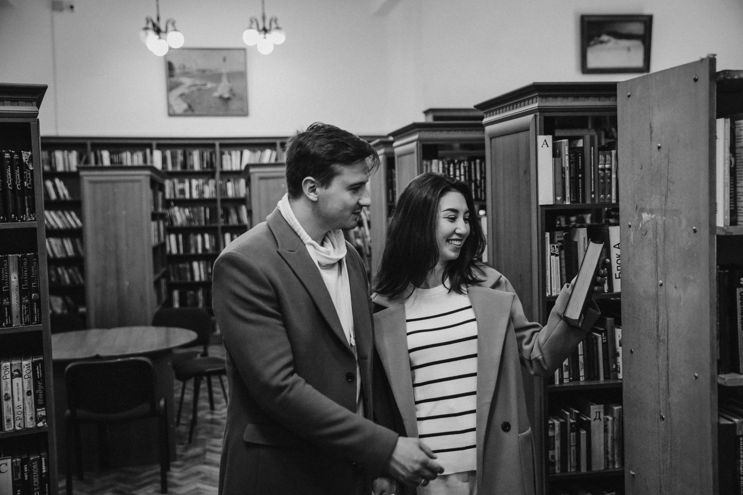 Сколько в мире книг о любви?. Свадебный и семейный фотограф в Варшаве