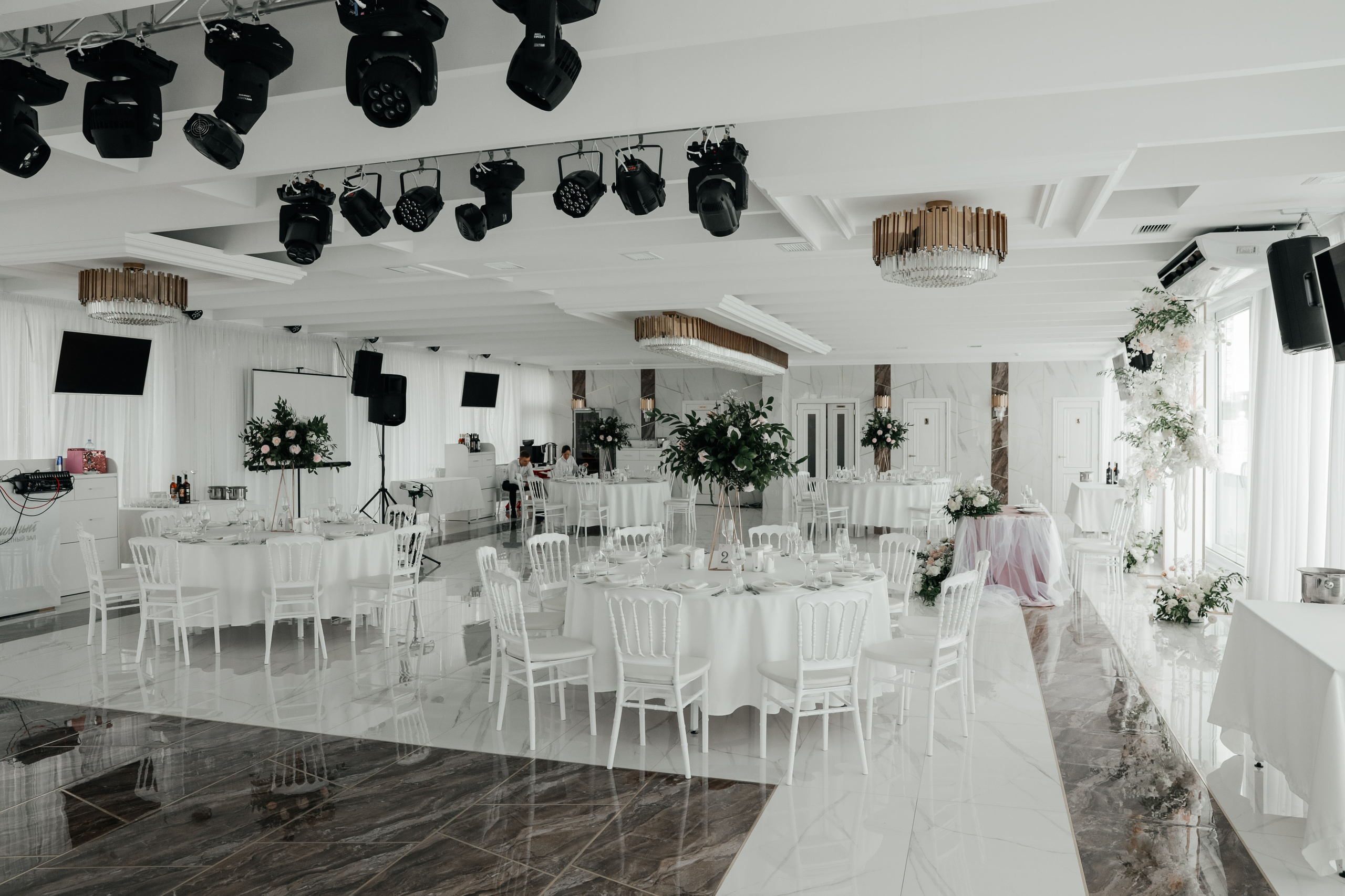 Юра + Маша. Свадебный и семейный фотограф в Варшаве