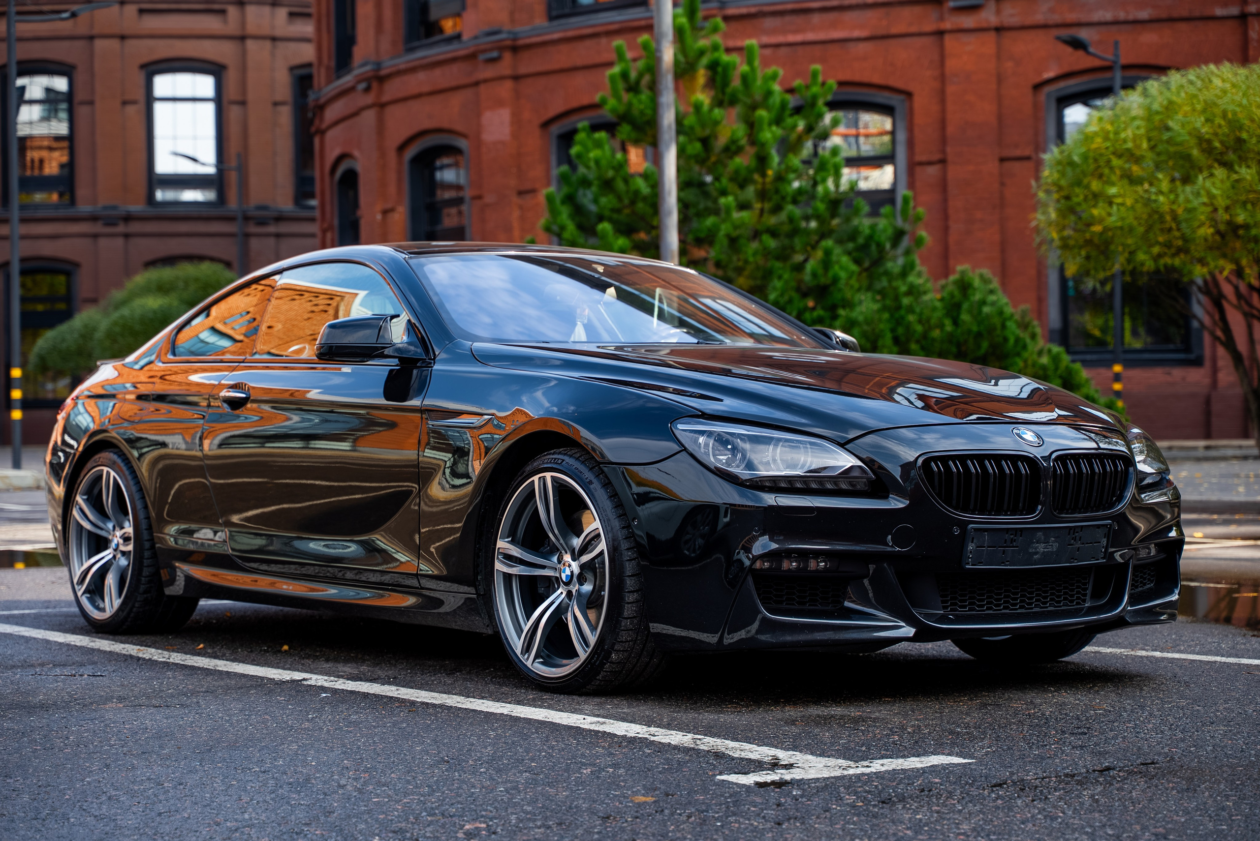 Авто на продажу BMW 6M series coupe. KUSTOV PRODUCTION — профессиональная фотосъёмка в Москве