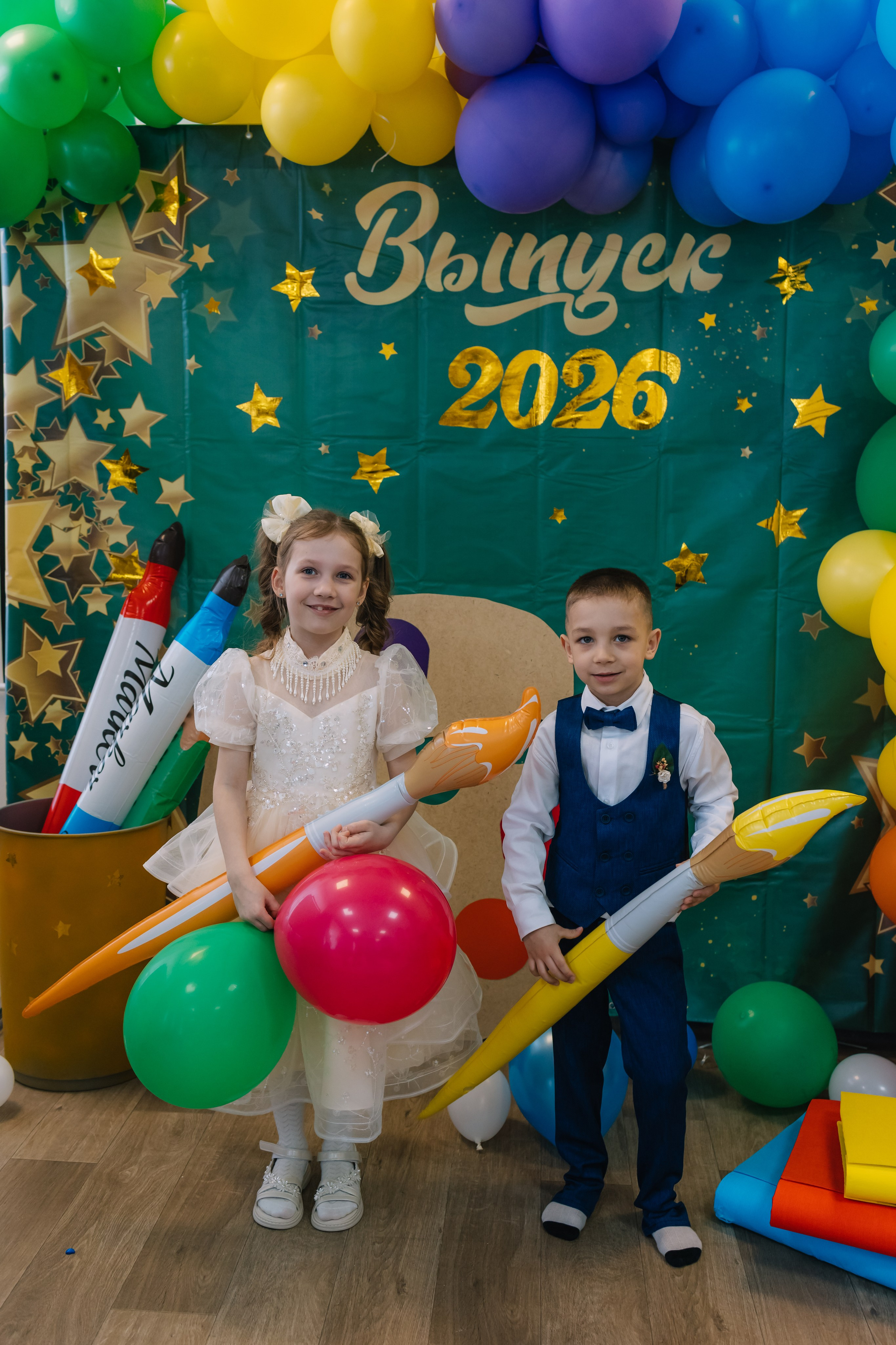 Семейный и детский женский фотограф в Новосибирске | Алёна Малахова продолжение следует  выпускные альбомы