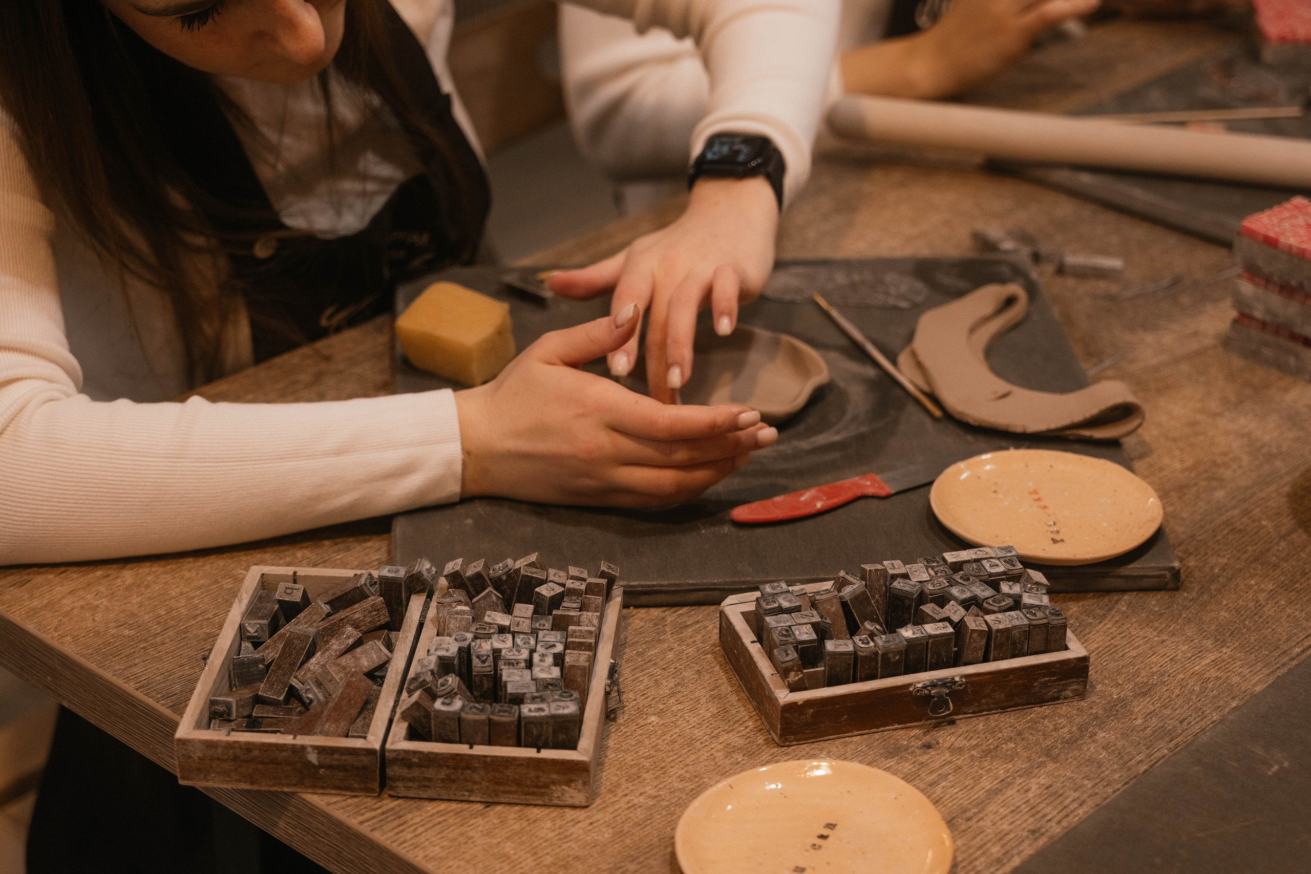День рождения в гончарной мастерской. Свадебный, семейный фотограф в Рязани Лена Брант