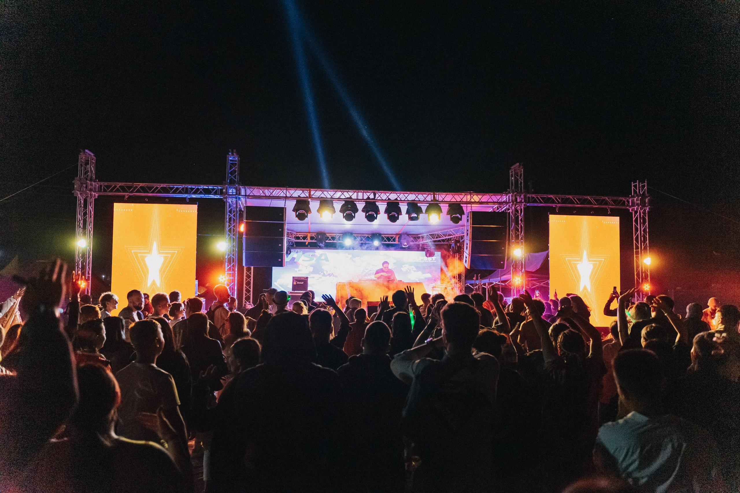 KOLFEST. Портретный арт и репортажный фотограф в Нячанге Ульяхина Полина