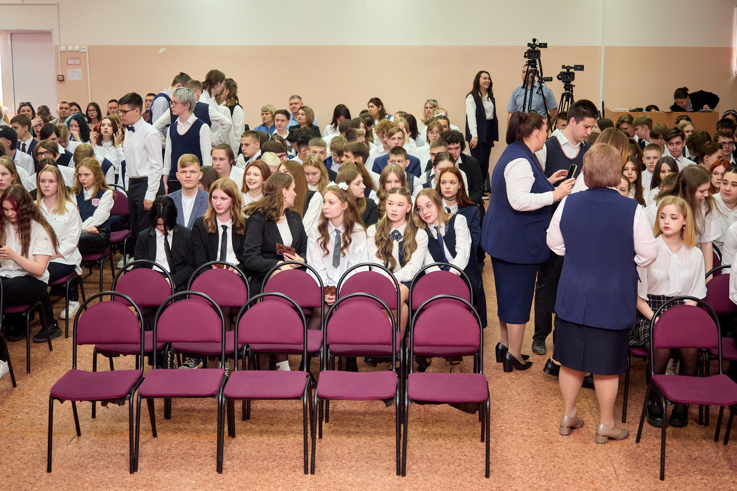Репортажный Фотограф Кемерово. Подрябинкин Данила, портретный и репортажный фотограф в Кемерово