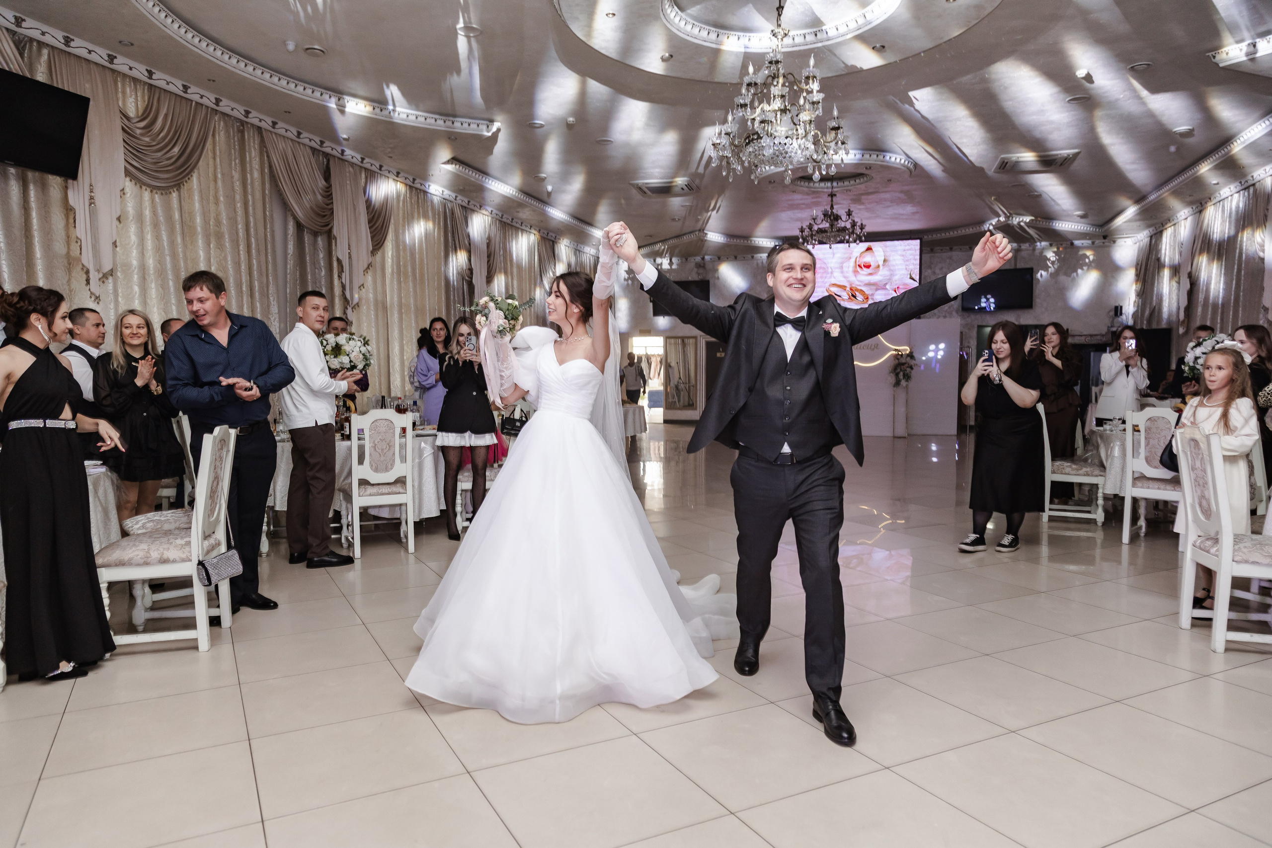 Артём и Анастасия. Свадебный и семейный фотограф Дарья Осипова (Никитина). Саратов