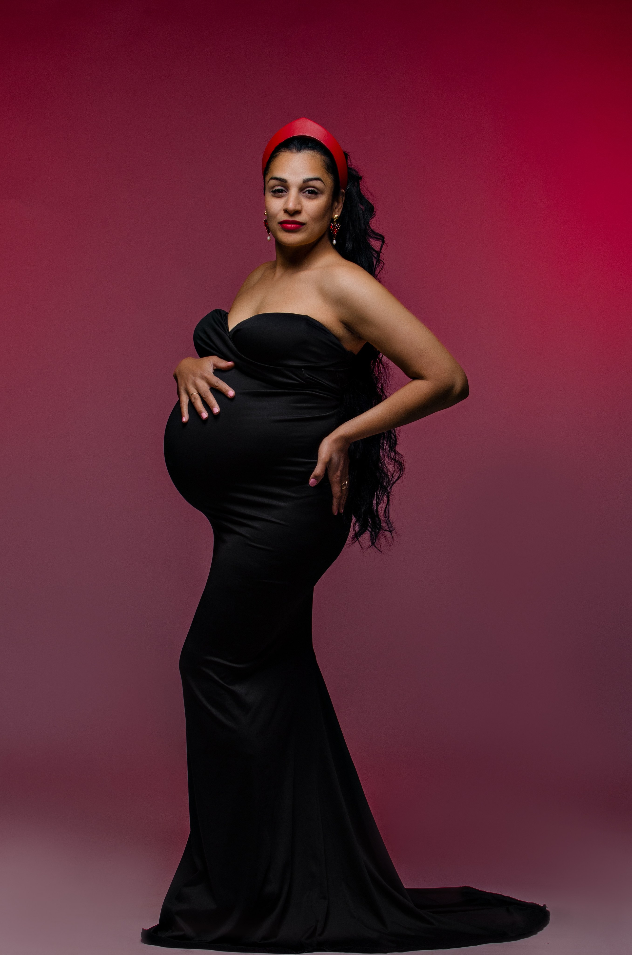 Беременность. Индивидуальные, семейные, студийные съемки в Серпухове и за пределами