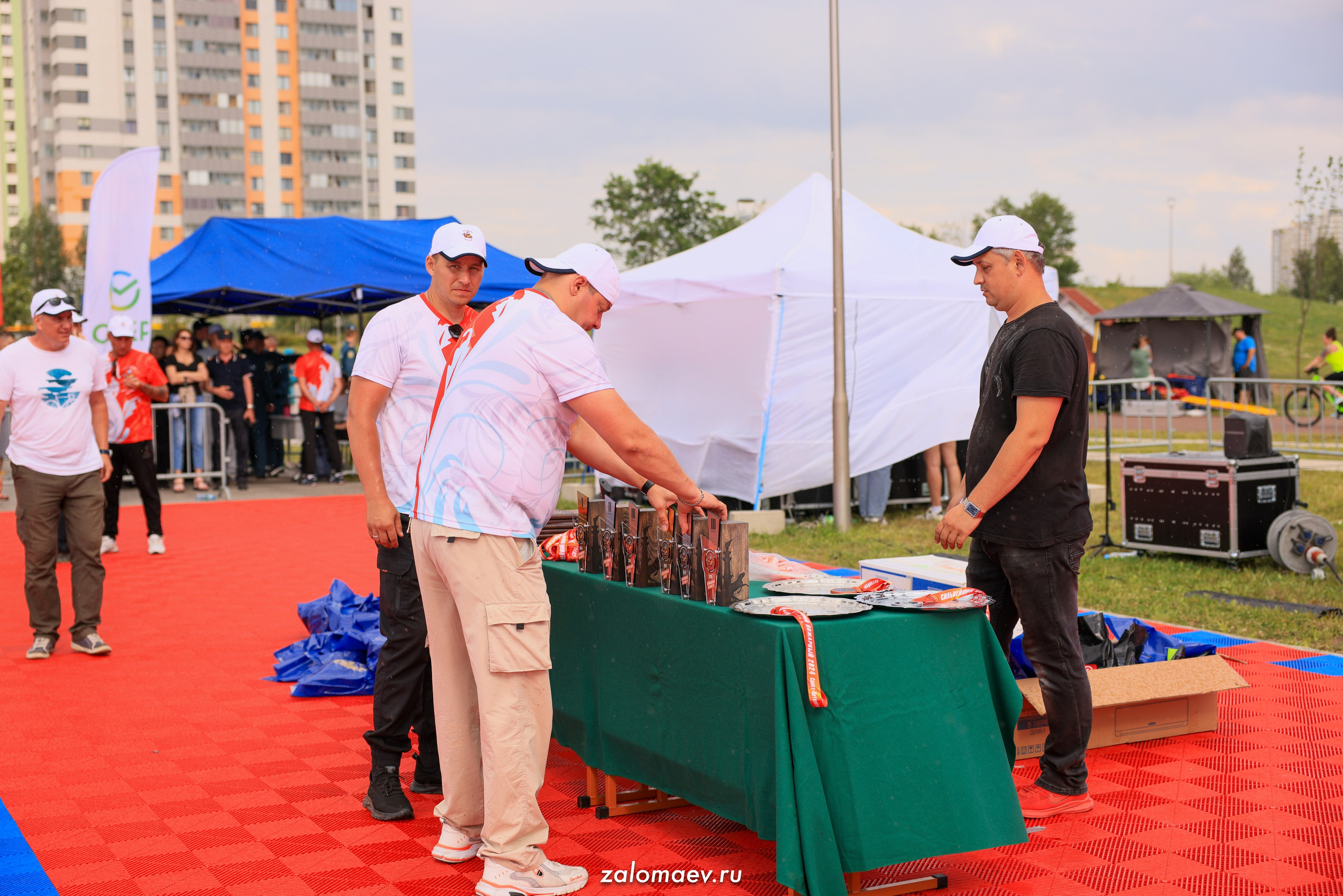 Сильнейший пожарный. Фотограф Александр Заломаев