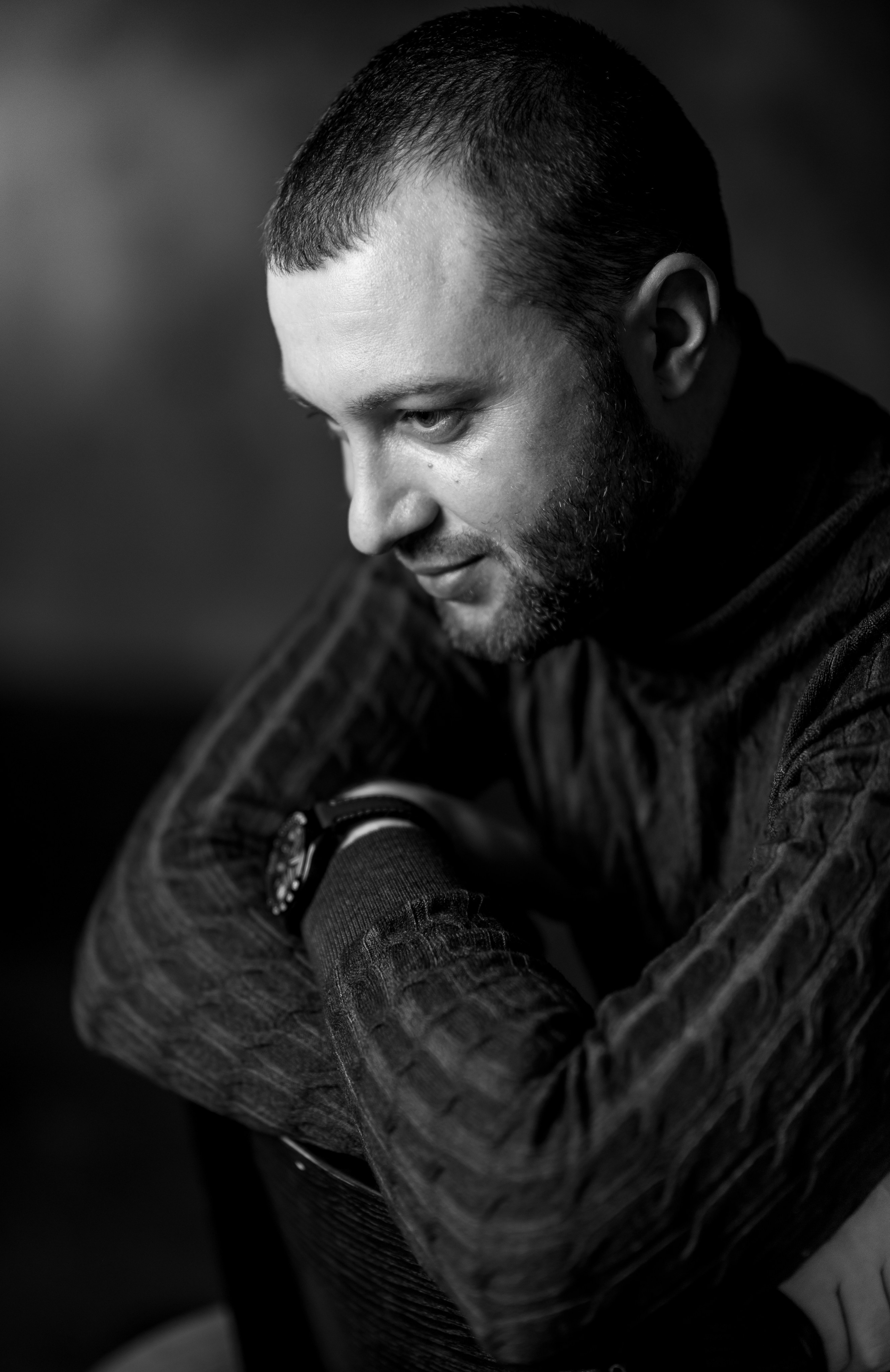 МУЖСКОЙ ПОРТРЕТ. Фотограф Юлия Антушева