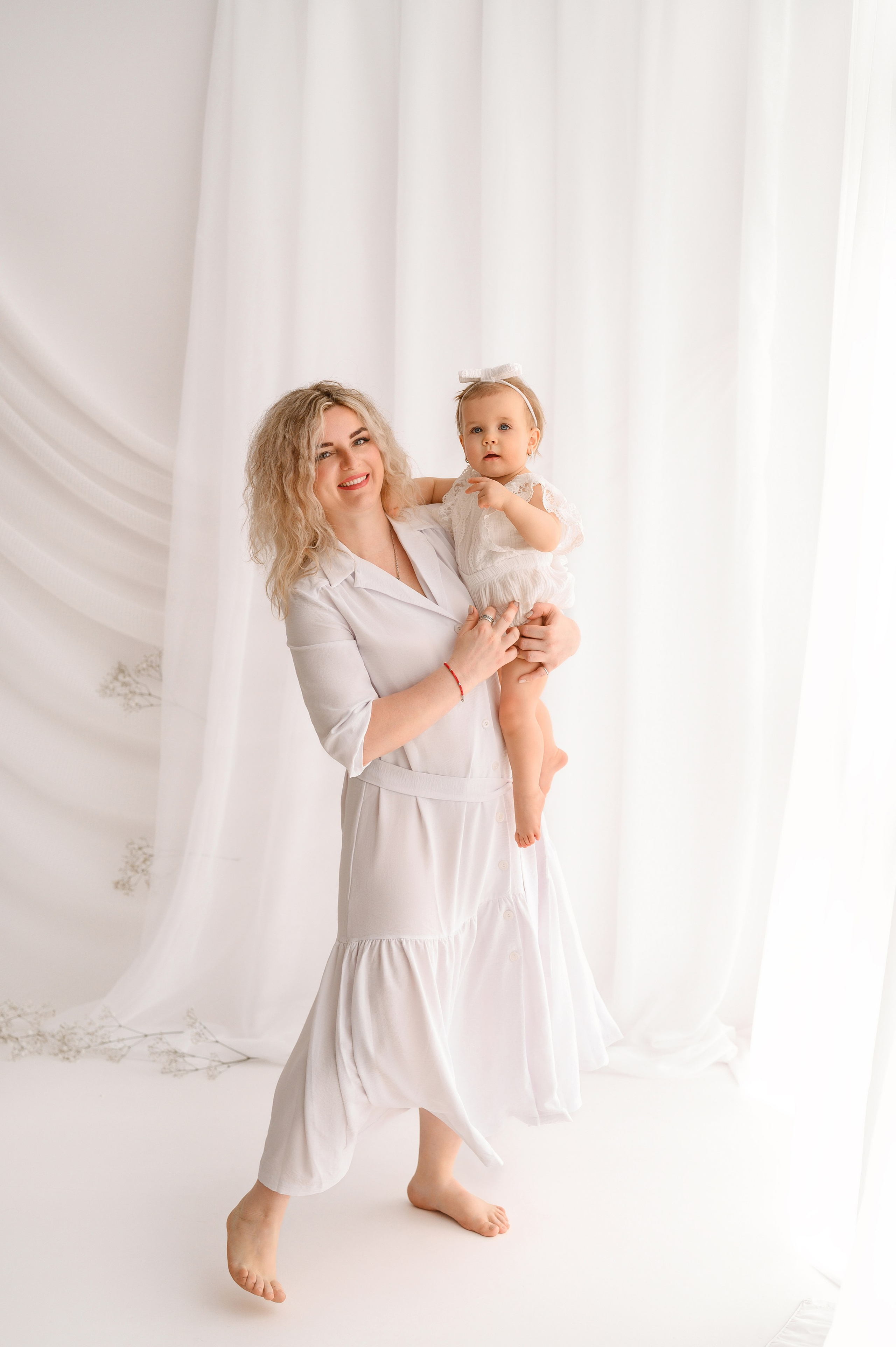 Семейные фото в минимализме. Детский и семейный фотограф Ирина Гладких