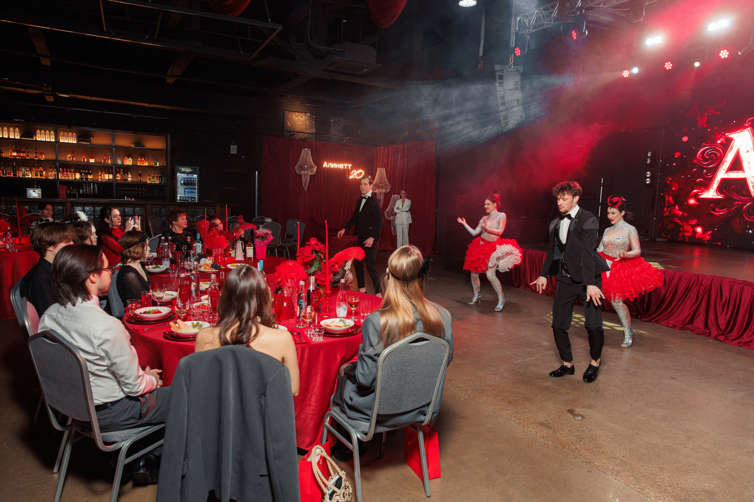 День Рождения в стиле Moulin Rouge. Репортажный и свадебный фотограф в Уфе Павел Кожевников