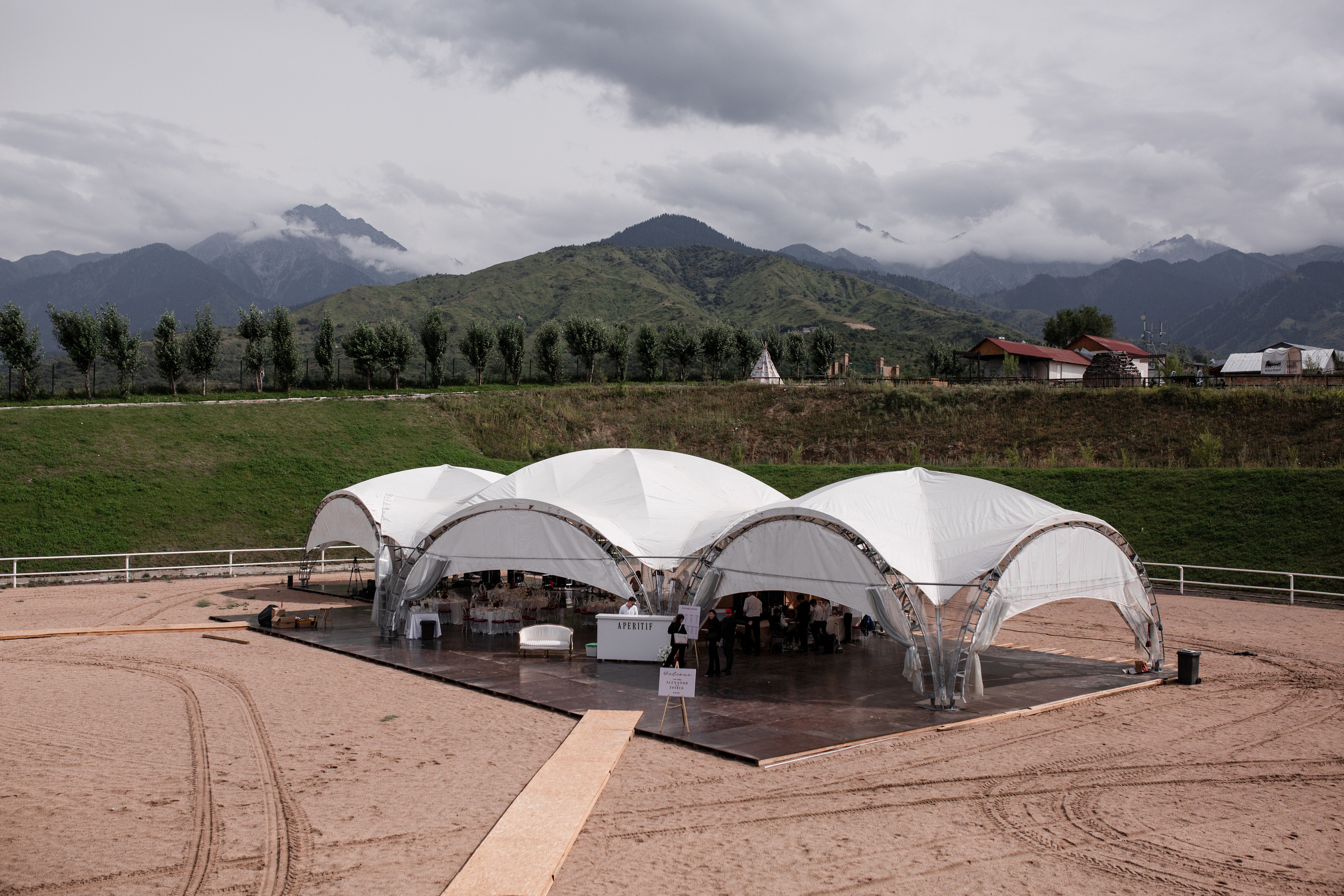 Александр & Жибек. Фотограф в Алматы Диана Токтарова