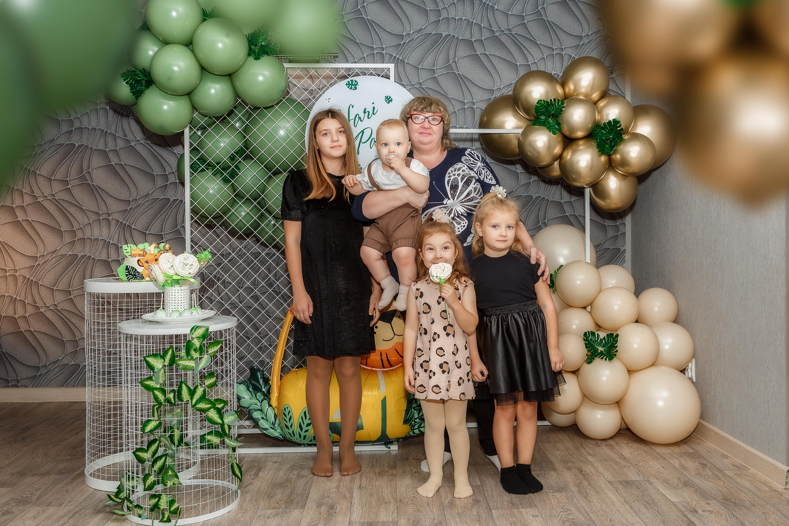 Артуру 1 годик. Детский, семейный фотограф в Южно-Сахалинске, Невельске и Холмске