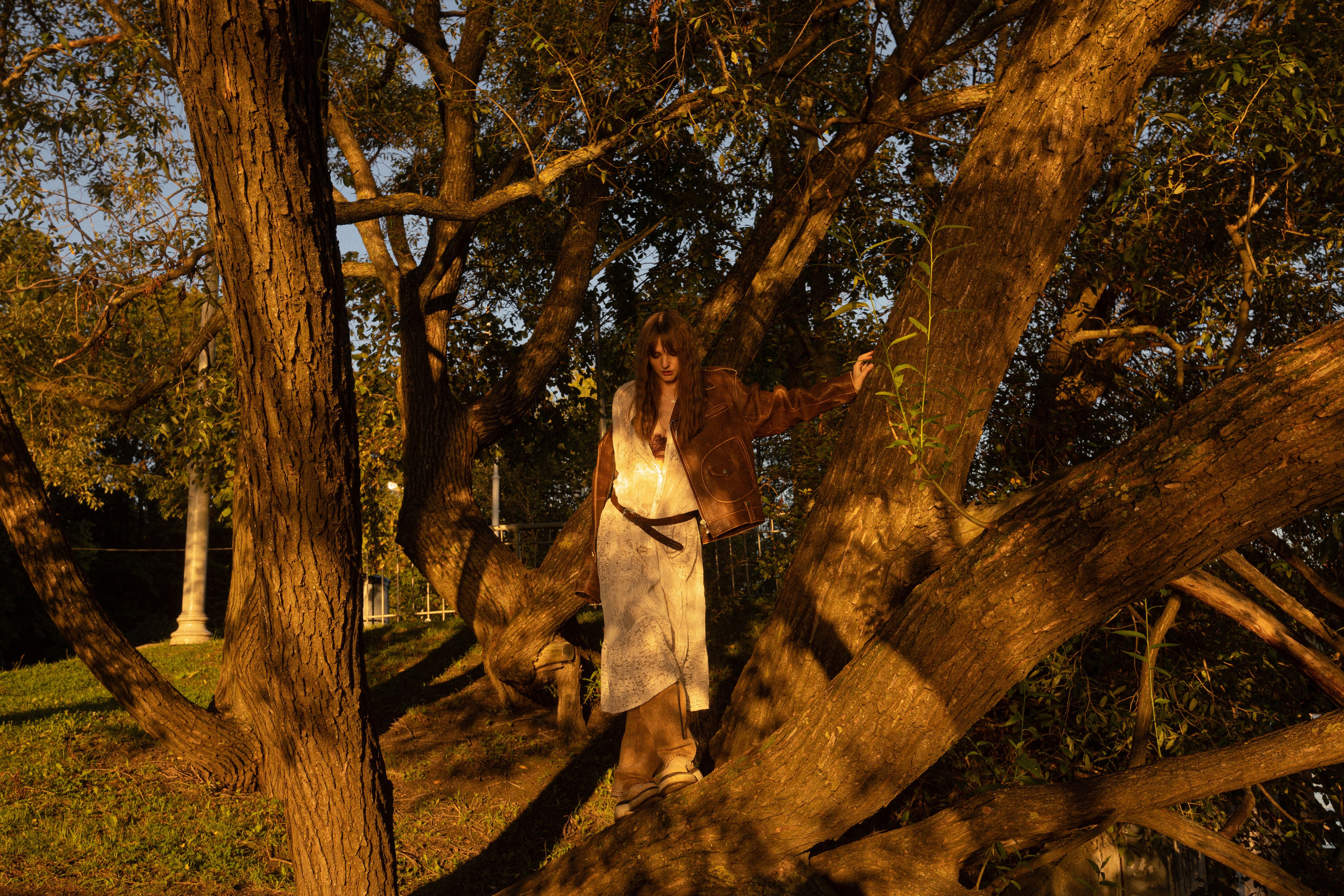 Yana and Nature. Photographer in Tbilisi Saint-Petersburg Worldwide — Elena Golubeva