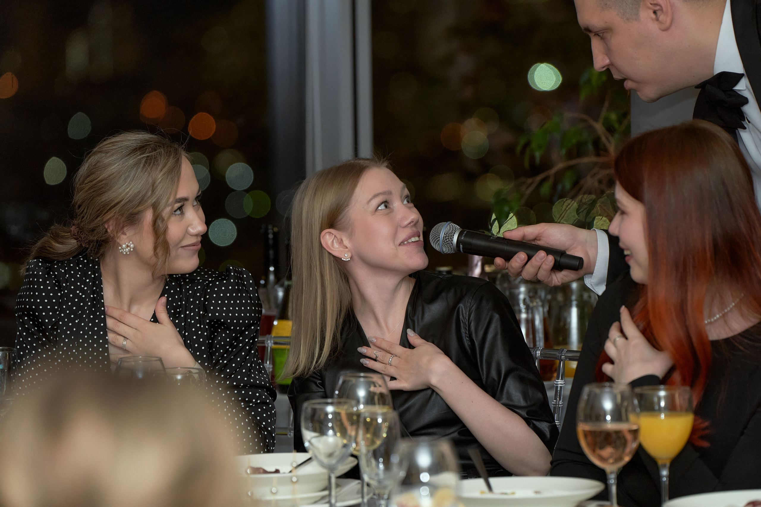 Репортажная съёмка корпоративного новогоднего мероприятиям. Мартазова Екатерина фотограф. Екатеринбург