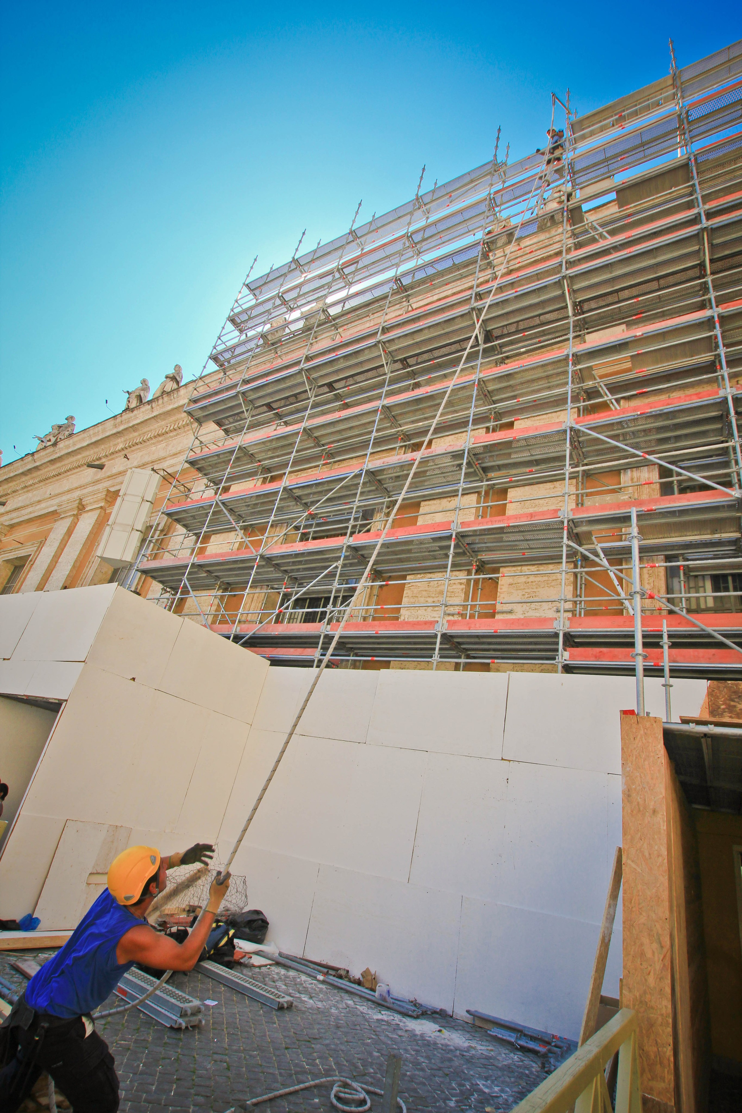 ИТАЛИЯ. Стрит-фотография, полная абсурда, идиотизма и красоты