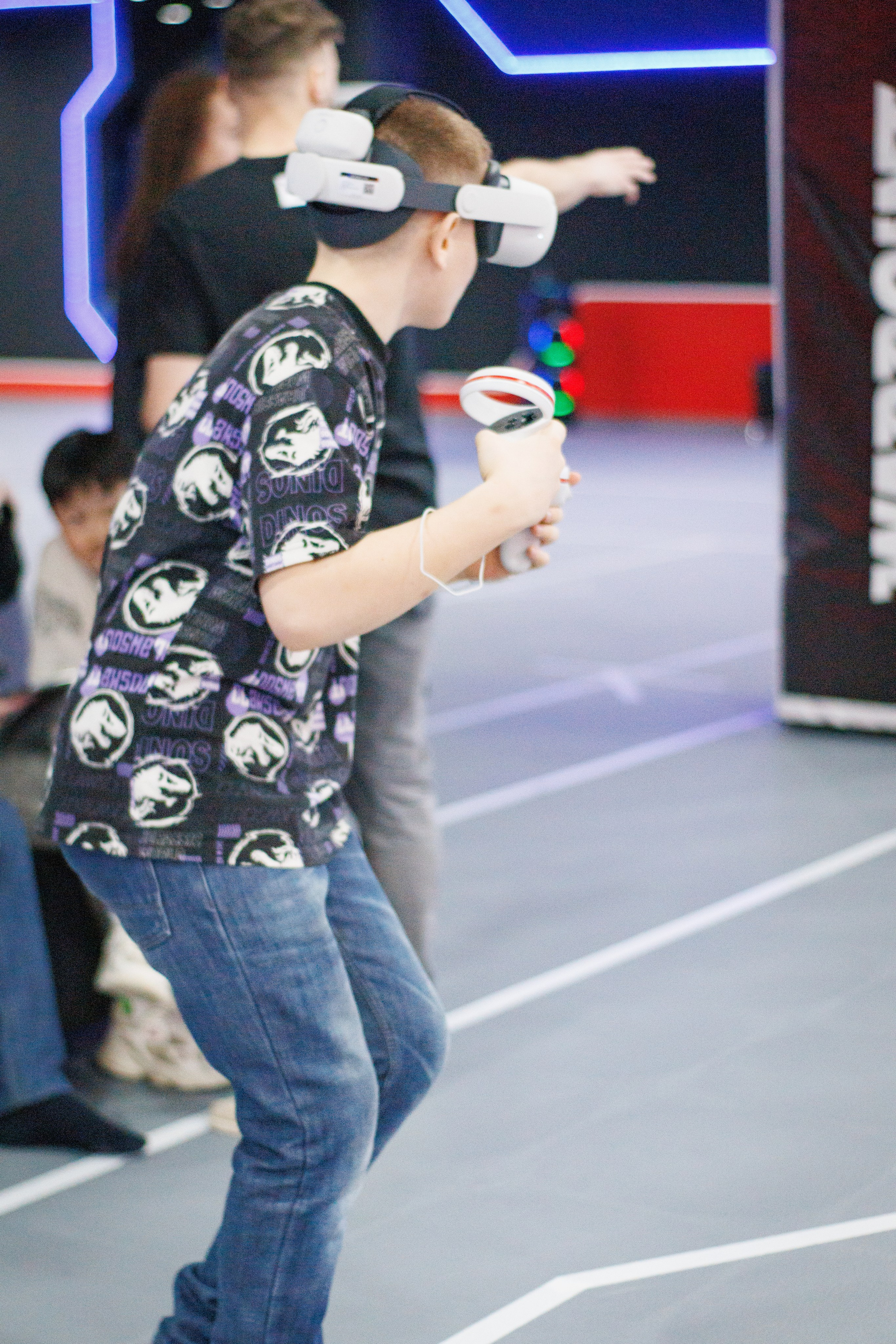 День рождения в VR клубе Warpoint. Фотограф в Южно-Сахалинске Гусаков Евгений