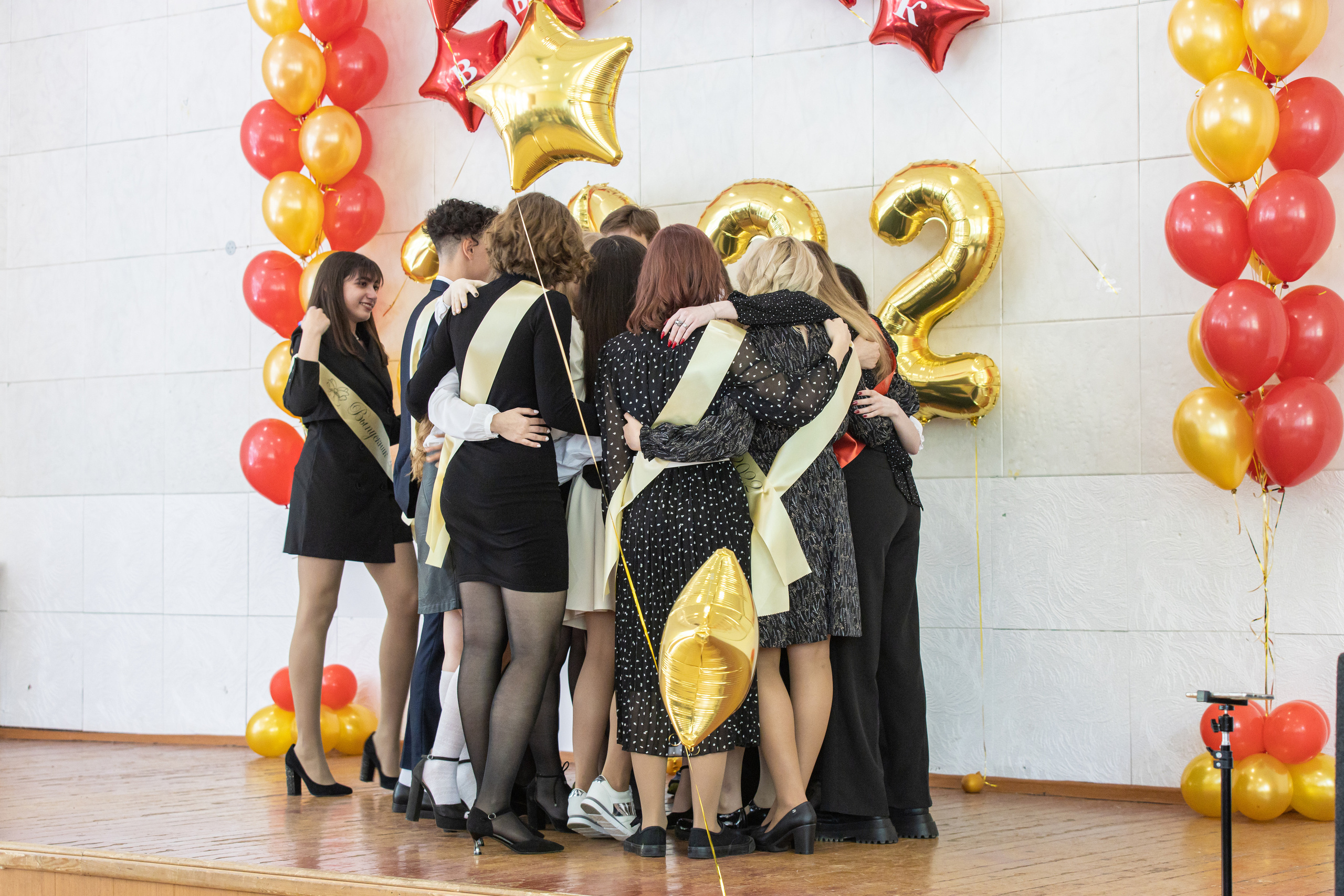 Фотосъемка выпускного старшая школа. Фото, видео, авторские выпускные альбомы в Нижнем Новгороде