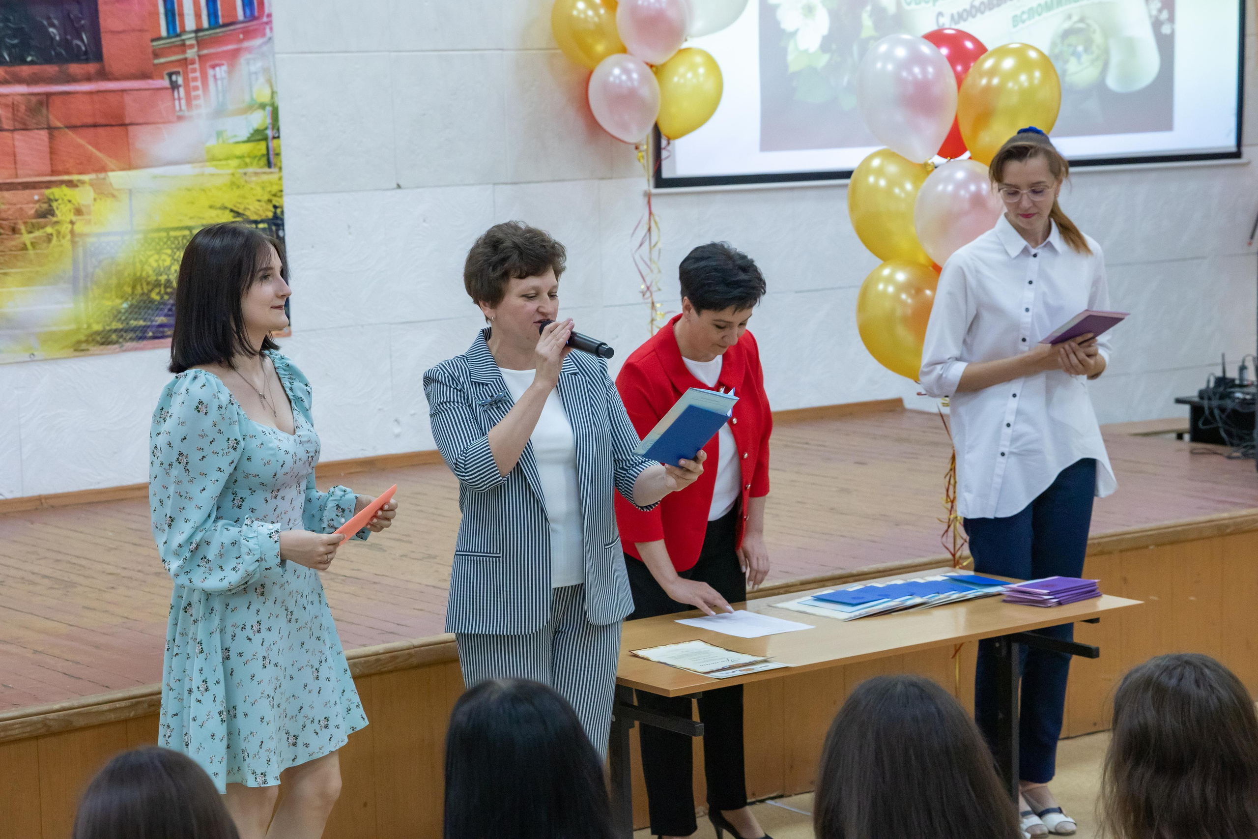 Фотосъемка выпускного старшая школа. Фото, видео, авторские выпускные альбомы в Нижнем Новгороде