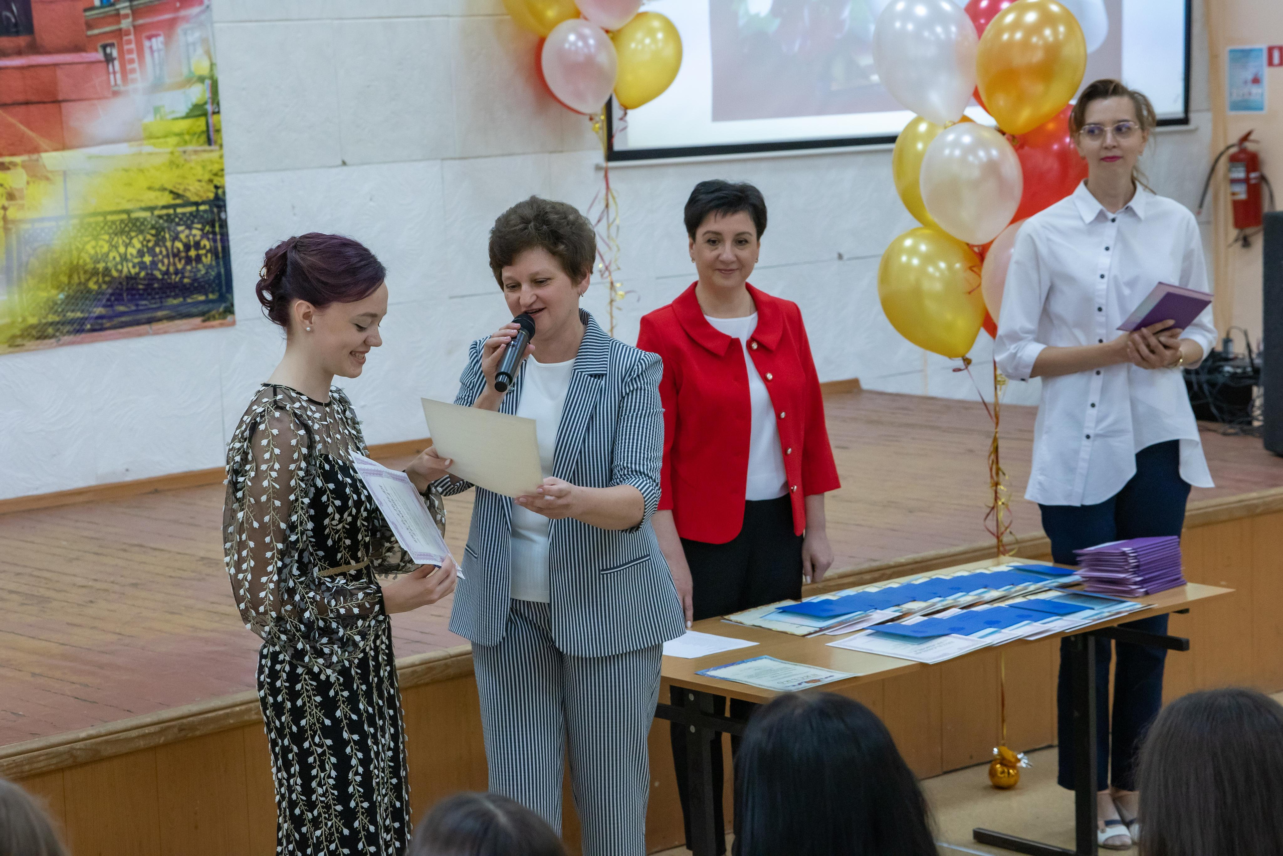 Фотосъемка выпускного старшая школа. Фото, видео, авторские выпускные альбомы в Нижнем Новгороде
