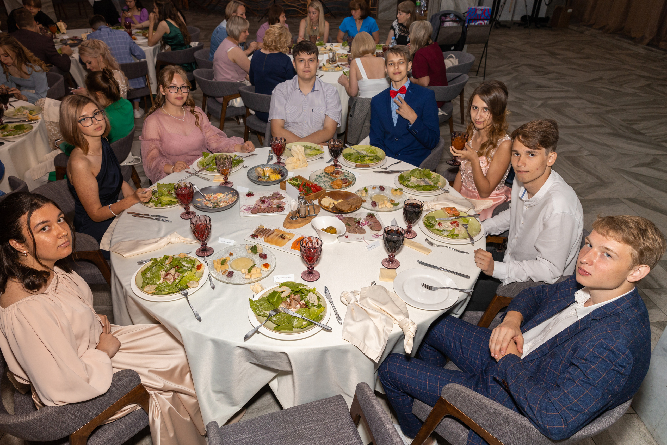 Фотосъемка выпускного старшая школа. Фото, видео, авторские выпускные альбомы в Нижнем Новгороде