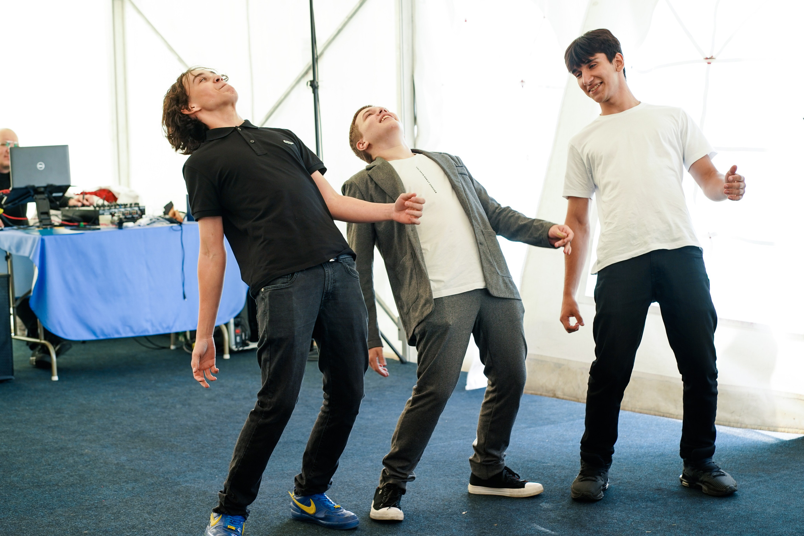 Выпускной 9 класса школа 19 в Коматек. Семейный и портретный фотограф в Екатеринбурге Анна Лобанова