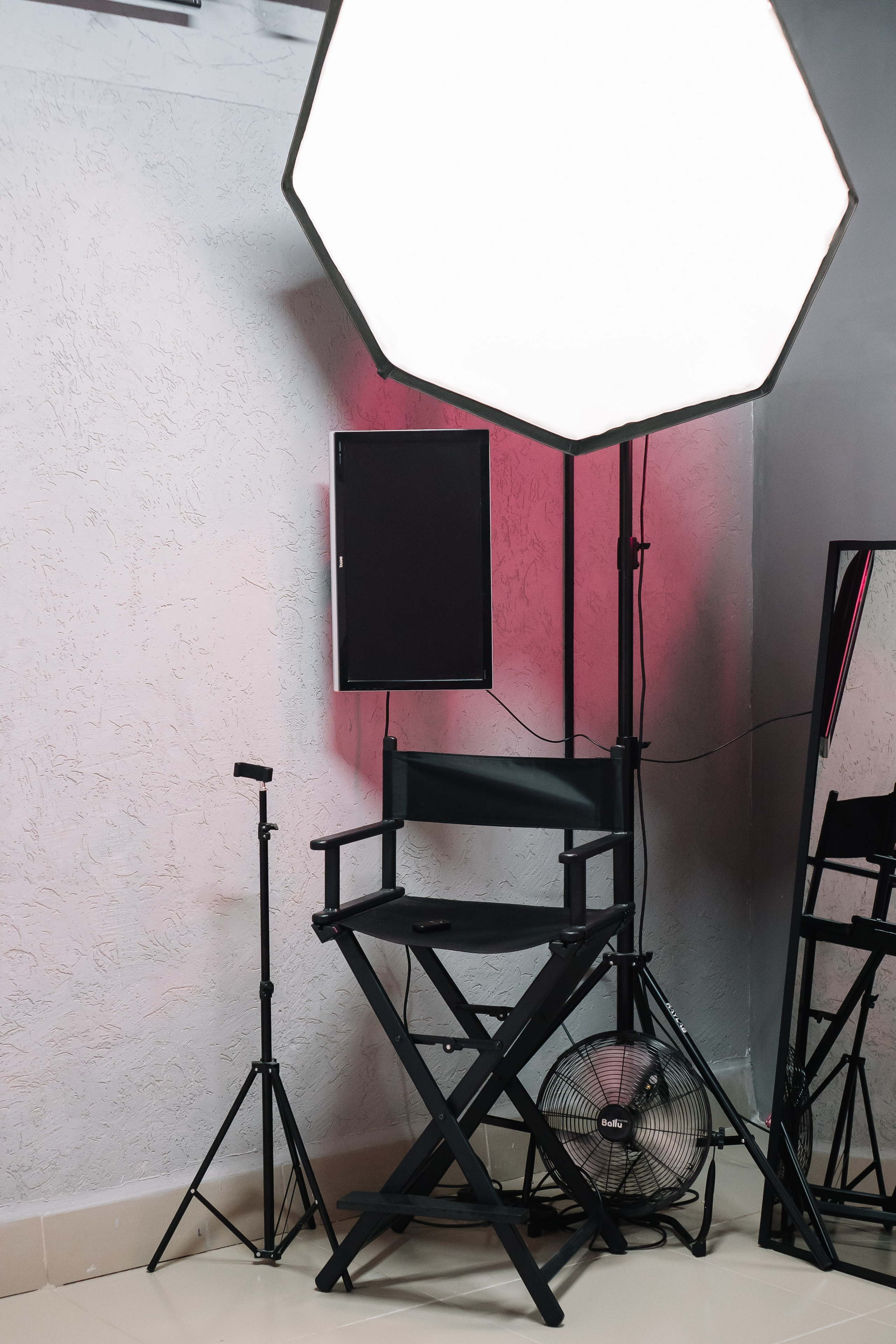 Атмосфера. Автопортретная фотостудия «MySelf» в Самаре