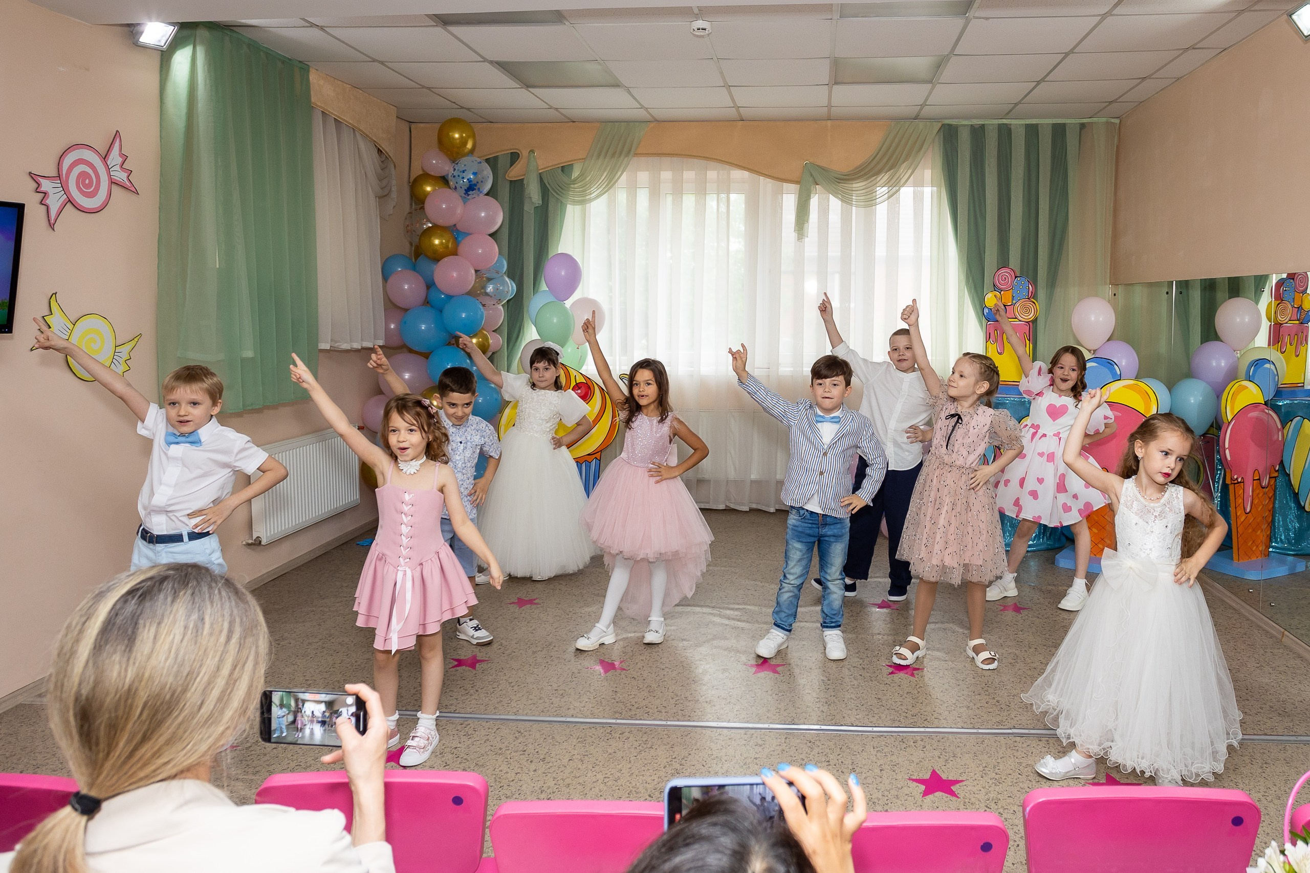 Выпускной Детский сад, 2 часа, 8000. Выпускные альбомы Майкоп, Краснодар Елена Золотарева