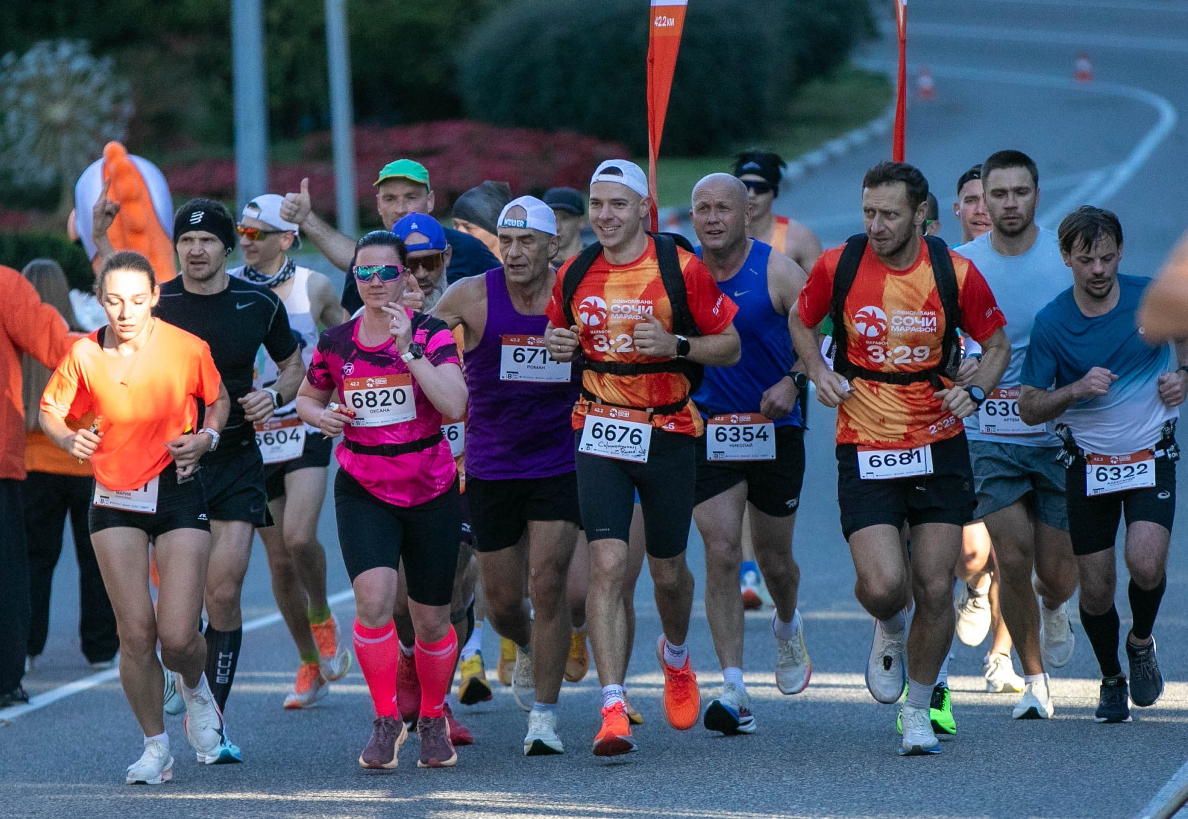 Сочи Марафон по бегу — 2025.11.03. Фотограф из Сочи Регина Труфанова