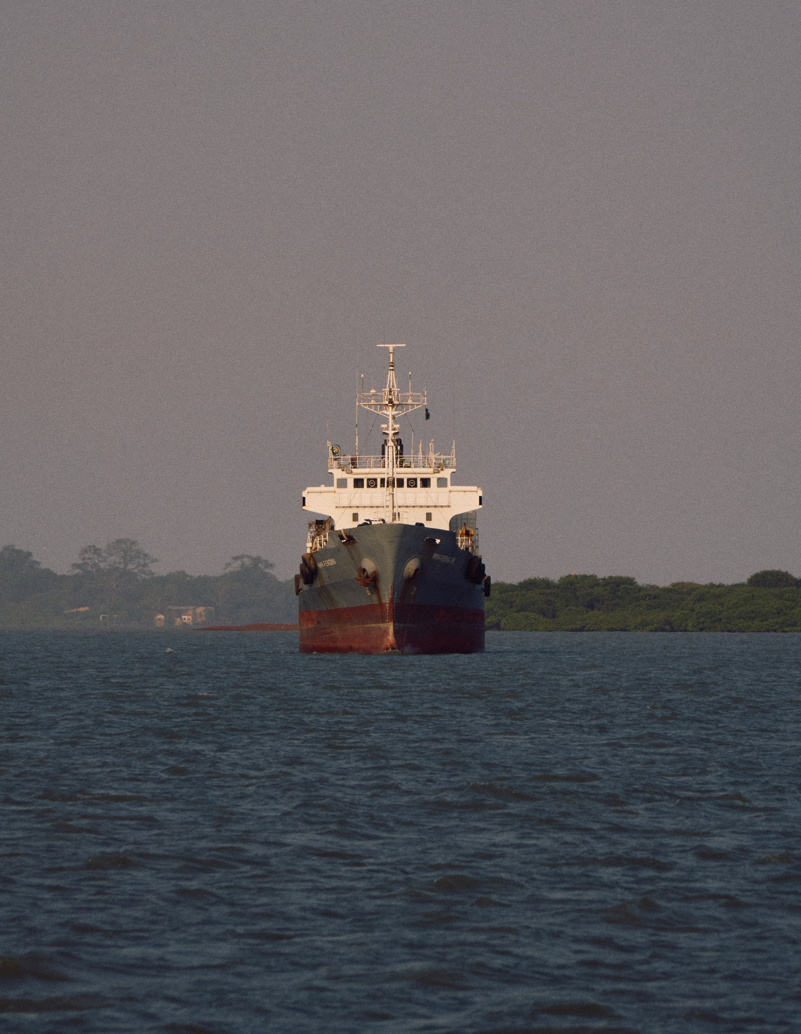 Guinea-Bissau. See the moment and catche. commercial and reportage