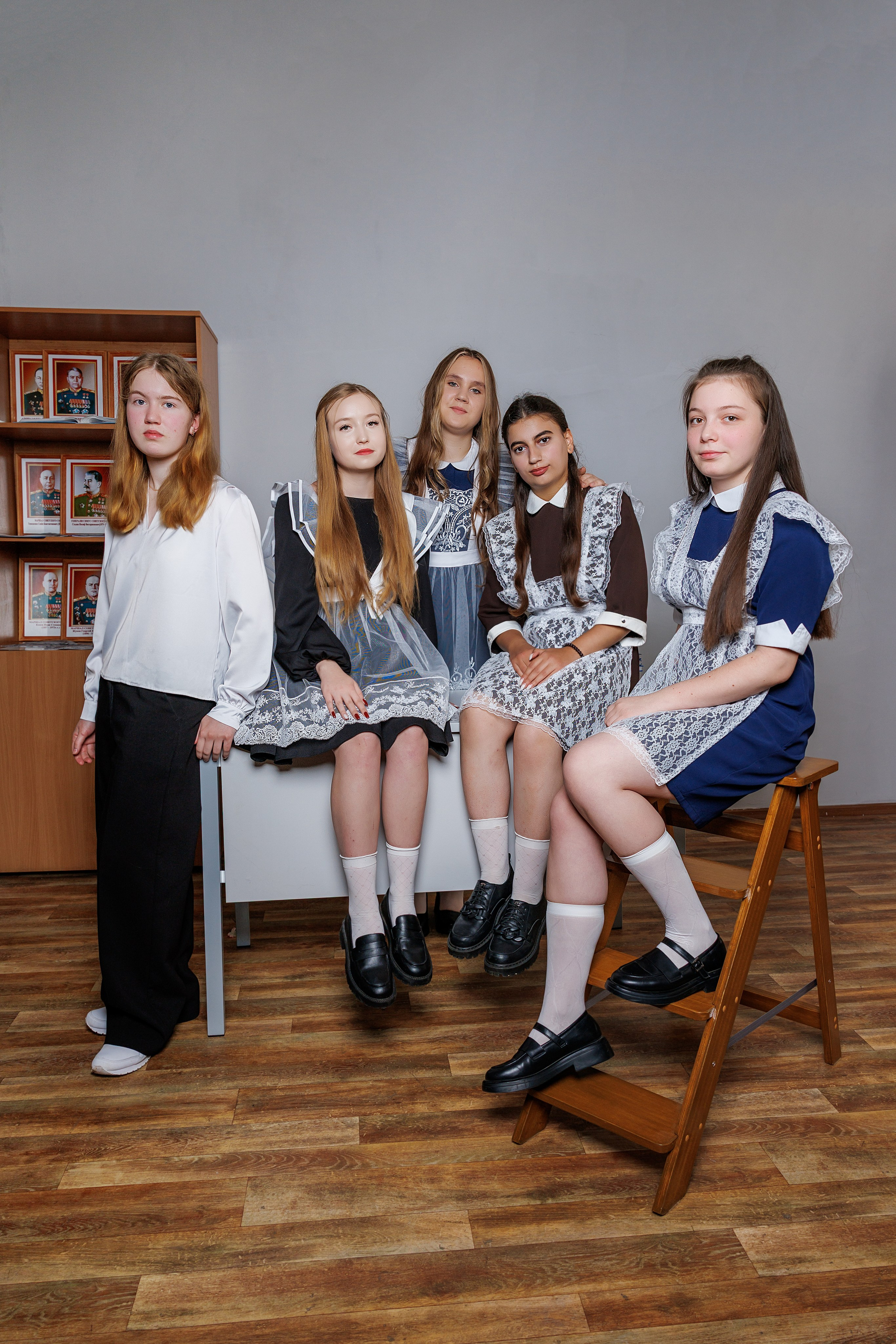 Школьные групповые фото старшие классы. Классные выпускные альбомы в Орле и Орловской области. Фотограф на выпускной