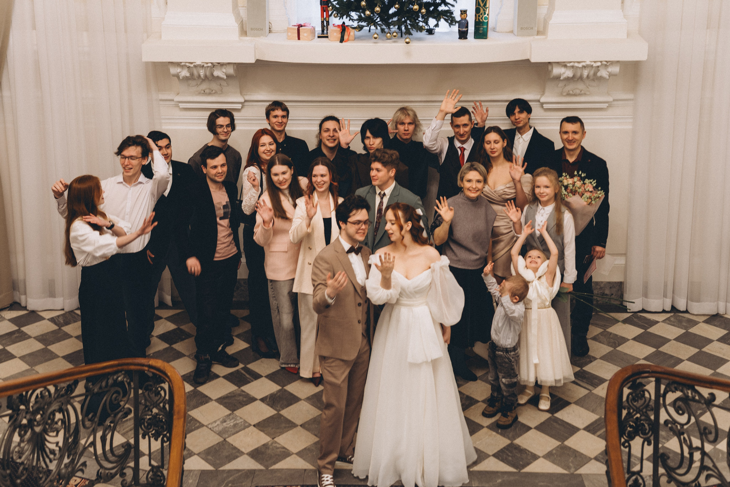 СВАДЕБНАЯ СЬЕМКА ВО ВТОРОМ ДВОРЦЕ С ГОСТЯМИ И ПРОГУЛКА В ТАВРИЧЕСКОМ САДУ. Профессиональный фотограф, Санкт-Петербург — Виктория Богомолова