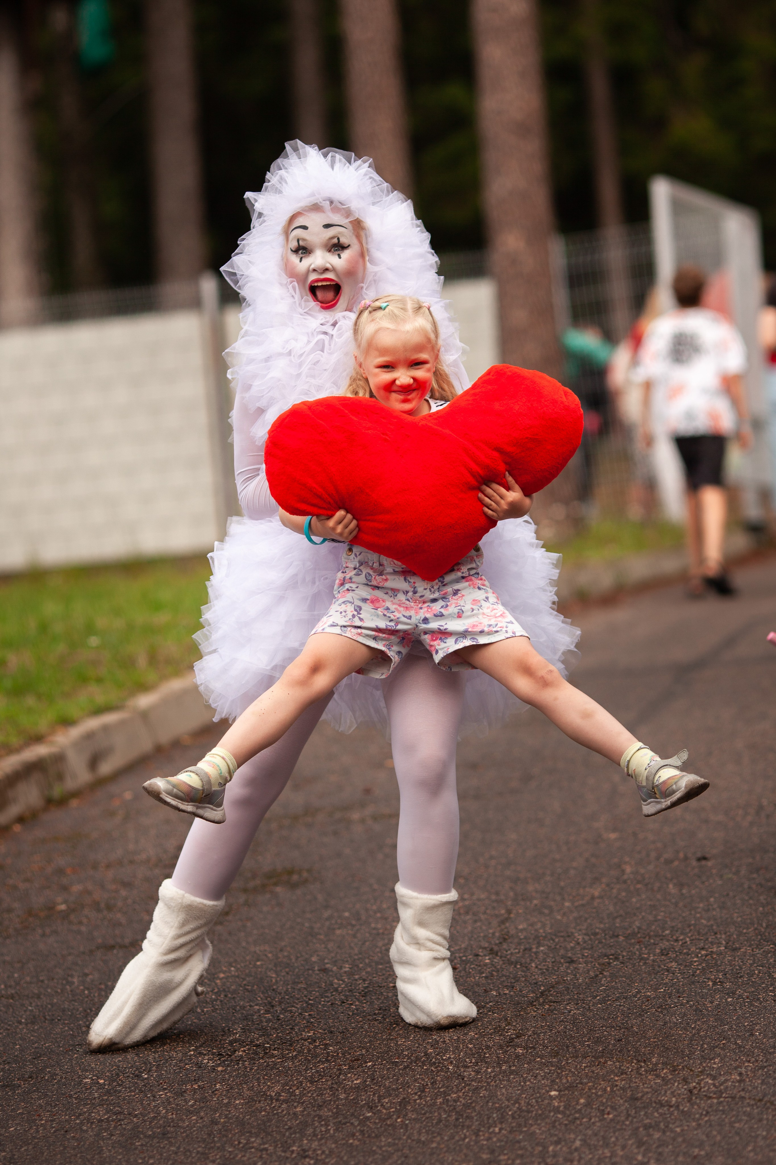 Ленгазспецстрой — День семьи. Двойняшки-фотографы Анна и Анастасия в Санкт-Петербурге