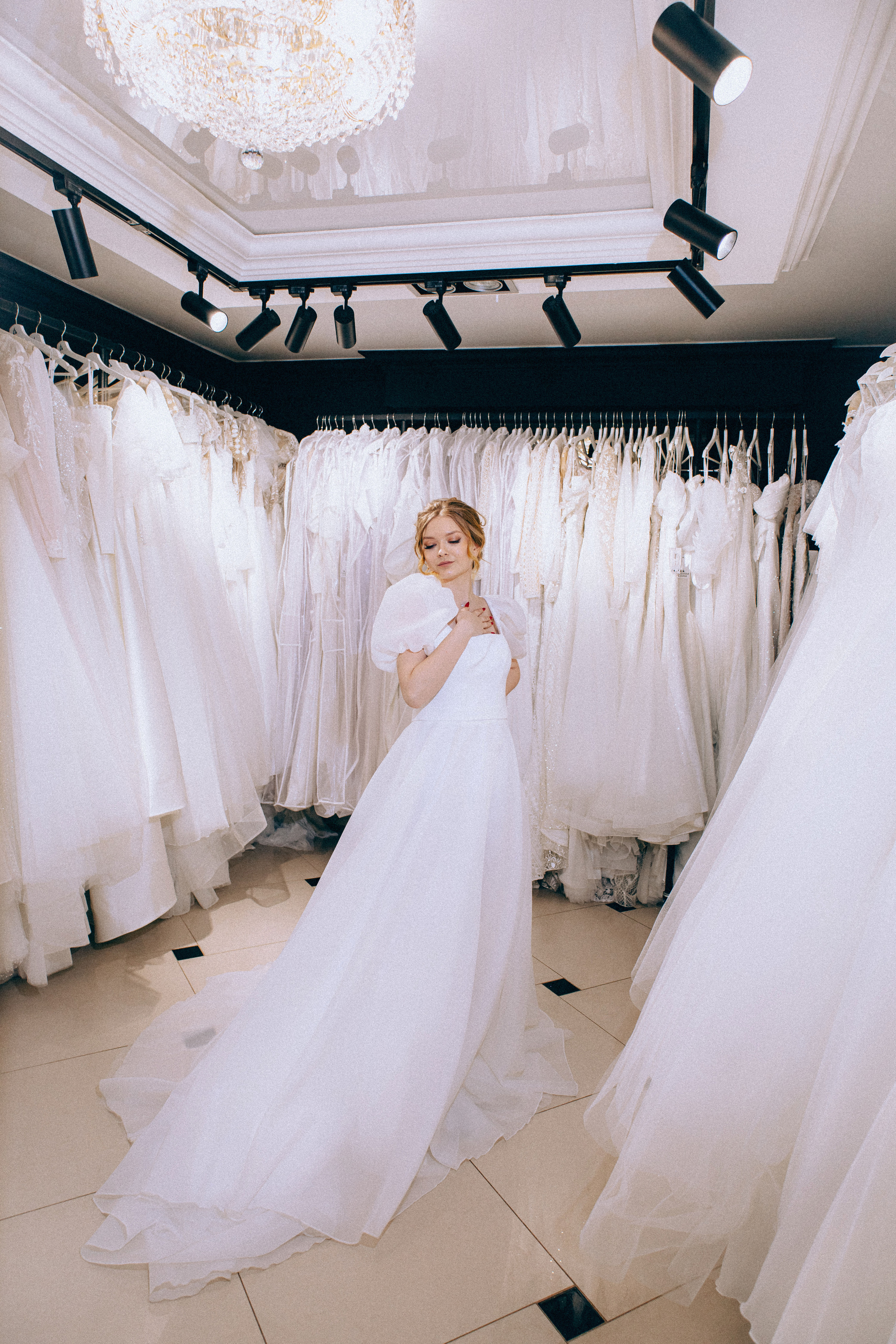 Wedding dress shopping. Алина. Портретный и семейный фотограф в Воронеже Ксения Ремизова