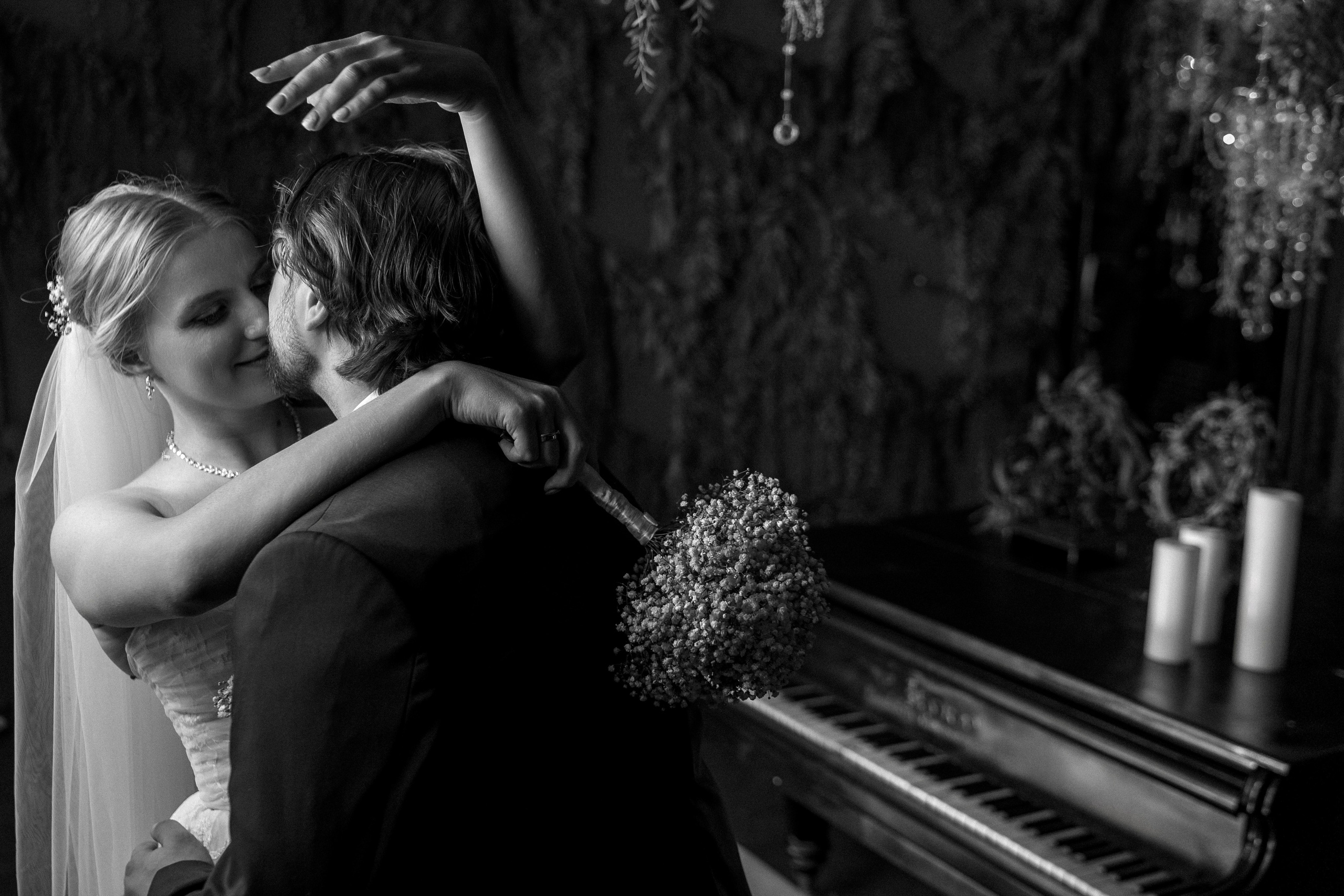 Егор & Мария. Фотограф Казань — профессиональные услуги фотосессий в студии и на локации