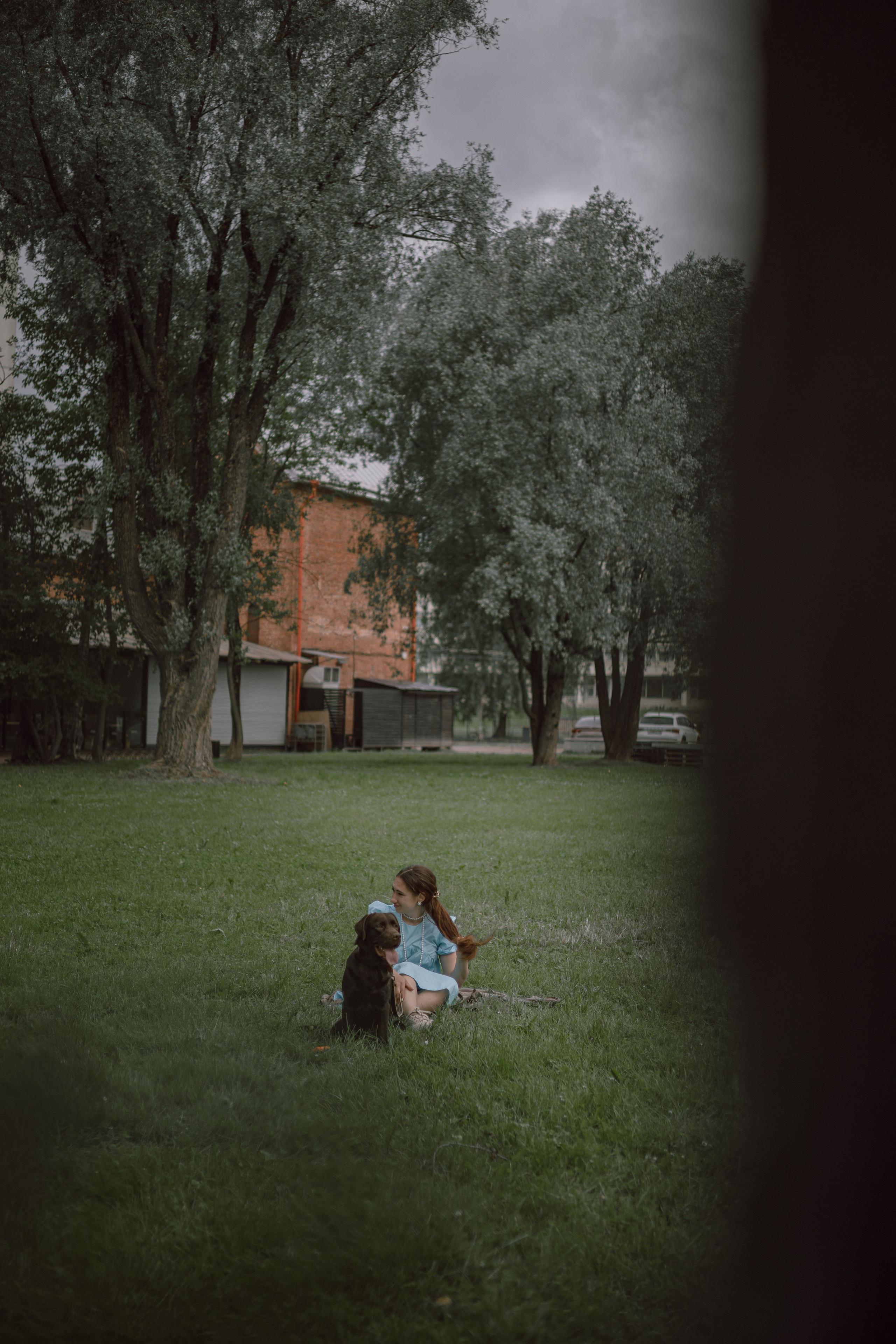 Оля и шоколадный Тимофей. Фотограф — анималист •love-story•|Санкт-Петербург