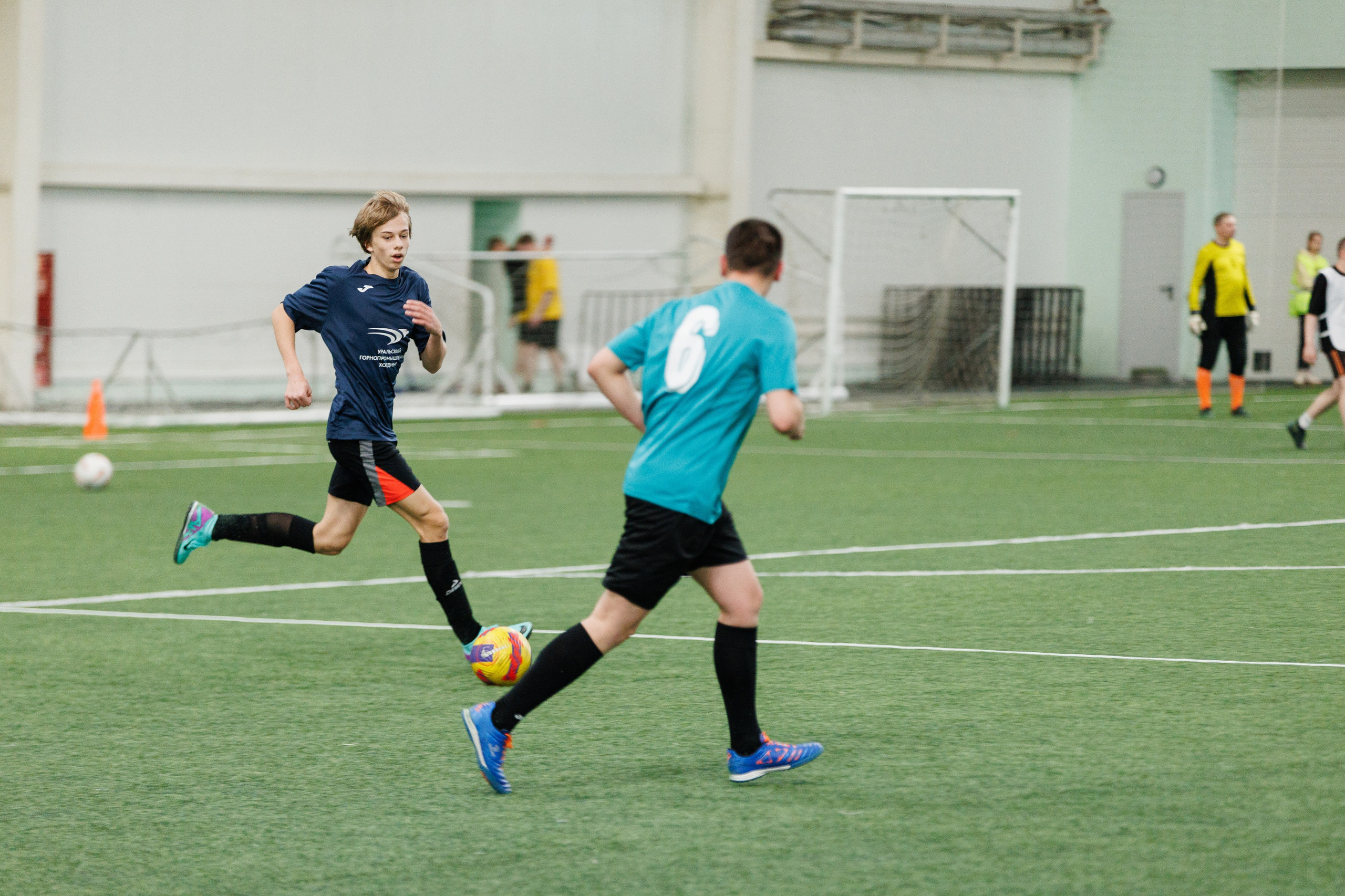 Фотограф на корпоративный футбольный турнир. Контент для бизнеса в Екатеринбурге Полдень Медиа