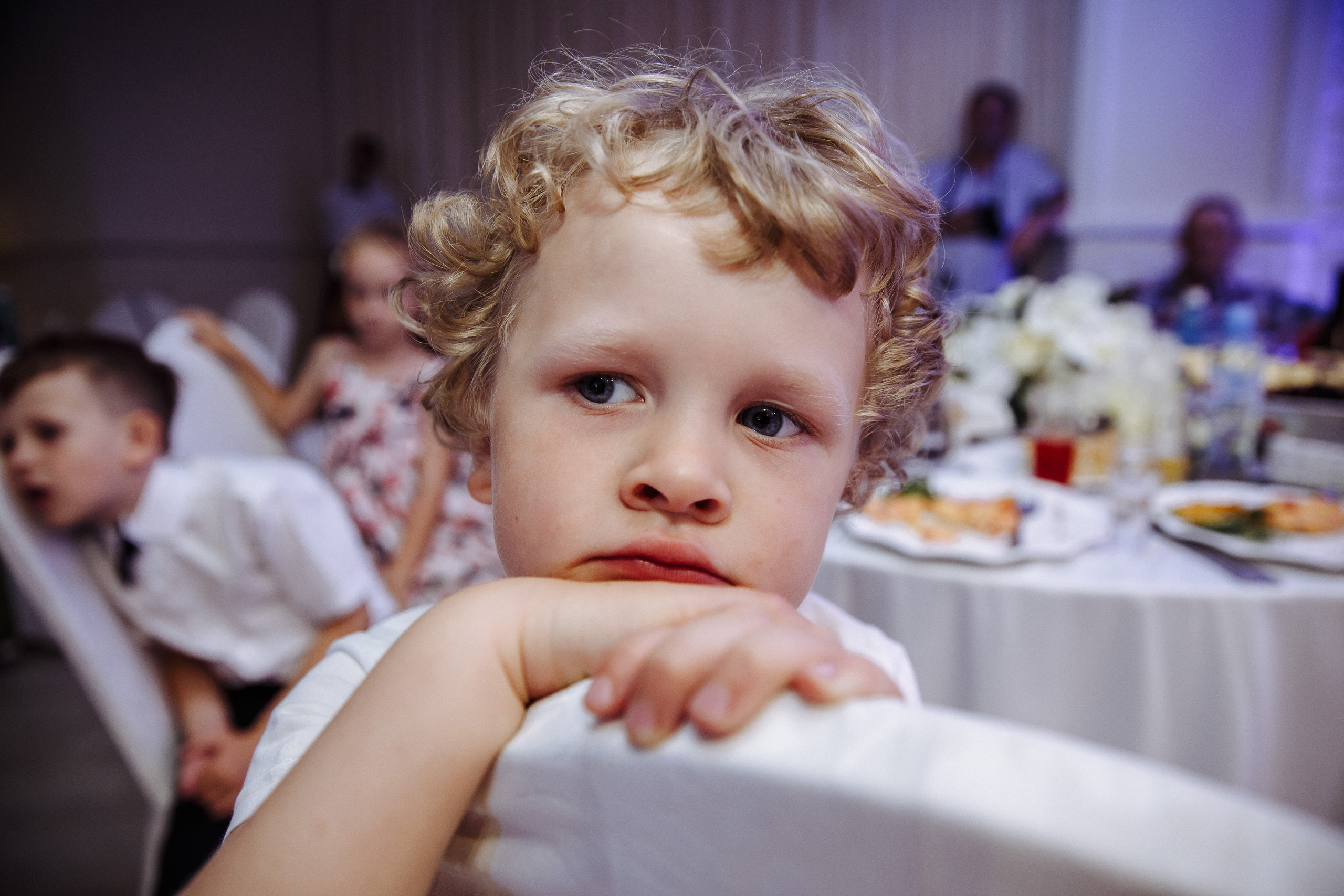 ЮЛЯ И САША УТРО В ИМПЕРАТОРЕ. Фотограф Новосибирск Татьяна Богачек