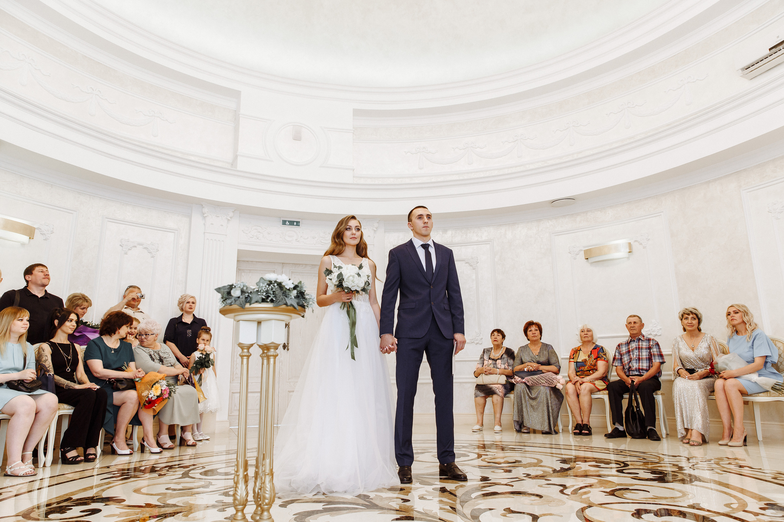 ЮЛЯ И САША УТРО В ИМПЕРАТОРЕ. Фотограф Новосибирск Татьяна Богачек