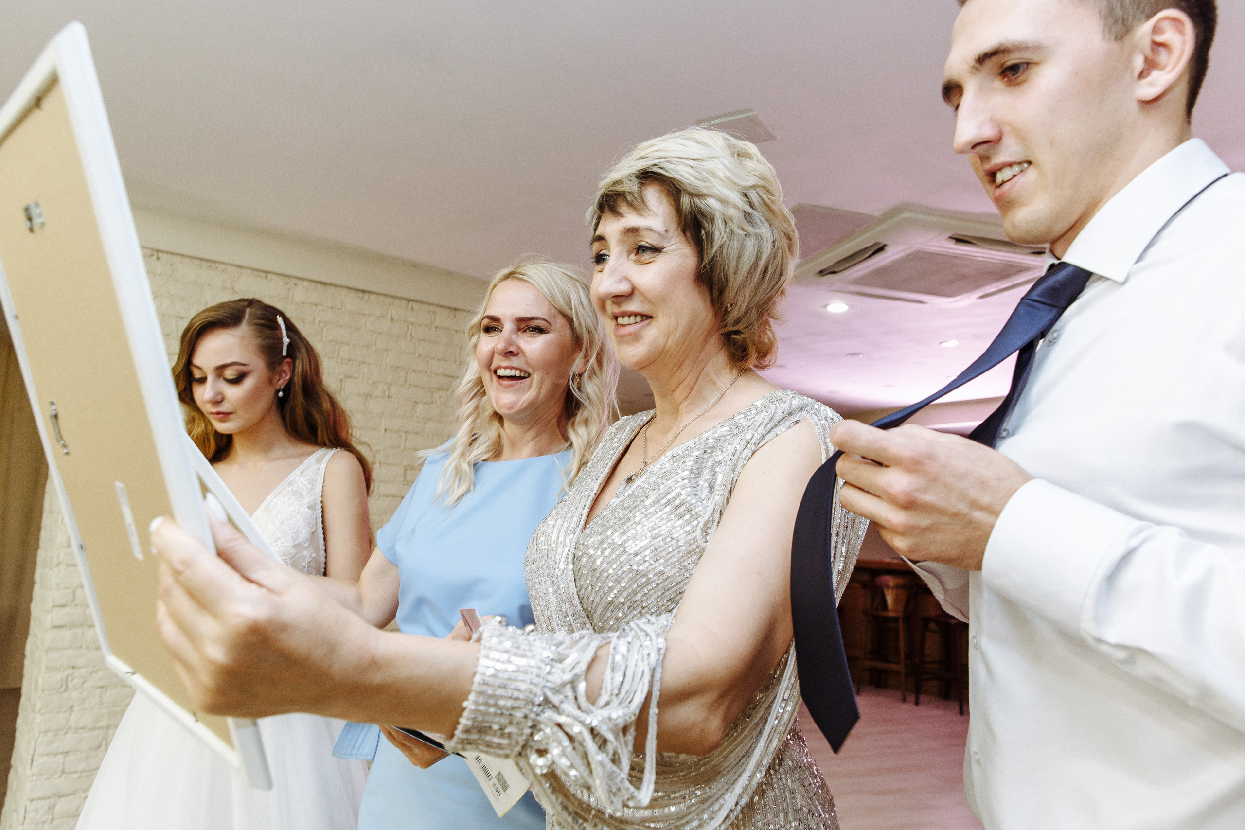 ЮЛЯ И САША УТРО В ИМПЕРАТОРЕ. Фотограф Новосибирск Татьяна Богачек