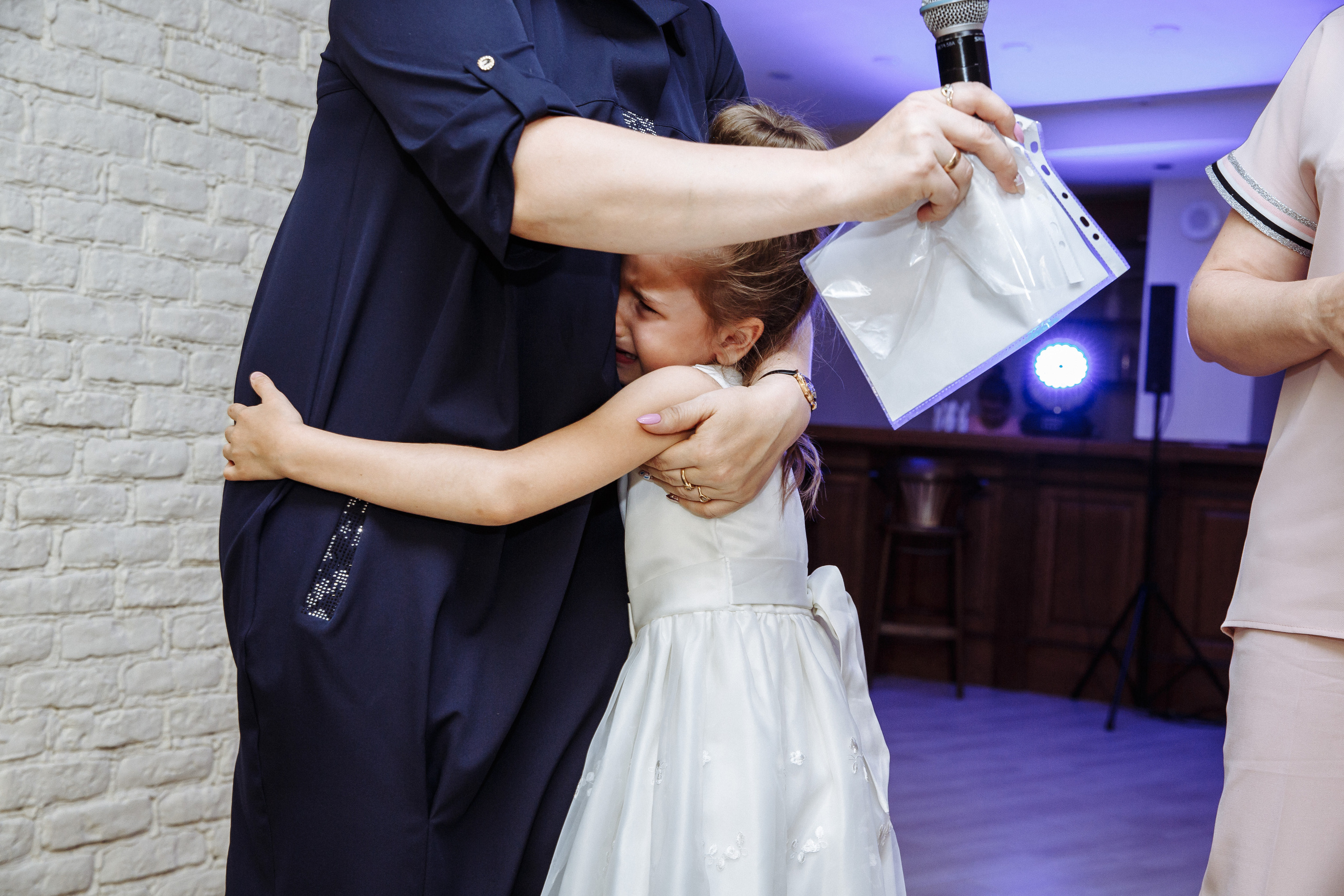 ЮЛЯ И САША УТРО В ИМПЕРАТОРЕ. Фотограф Новосибирск Татьяна Богачек