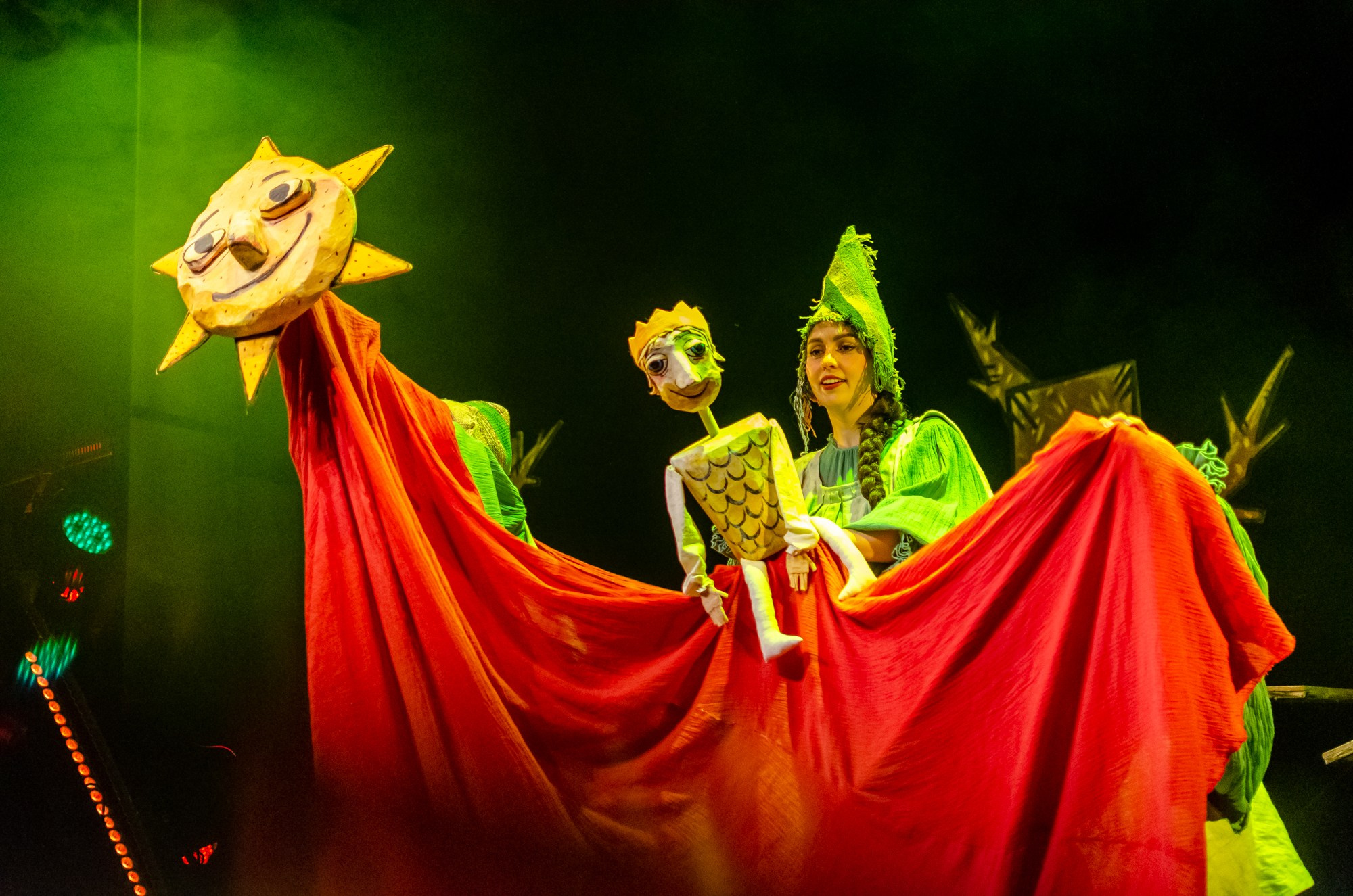 Спектакль «Сказка о мертвой царевне и семи богатырях». Фотограф в Твери Юдина Полина