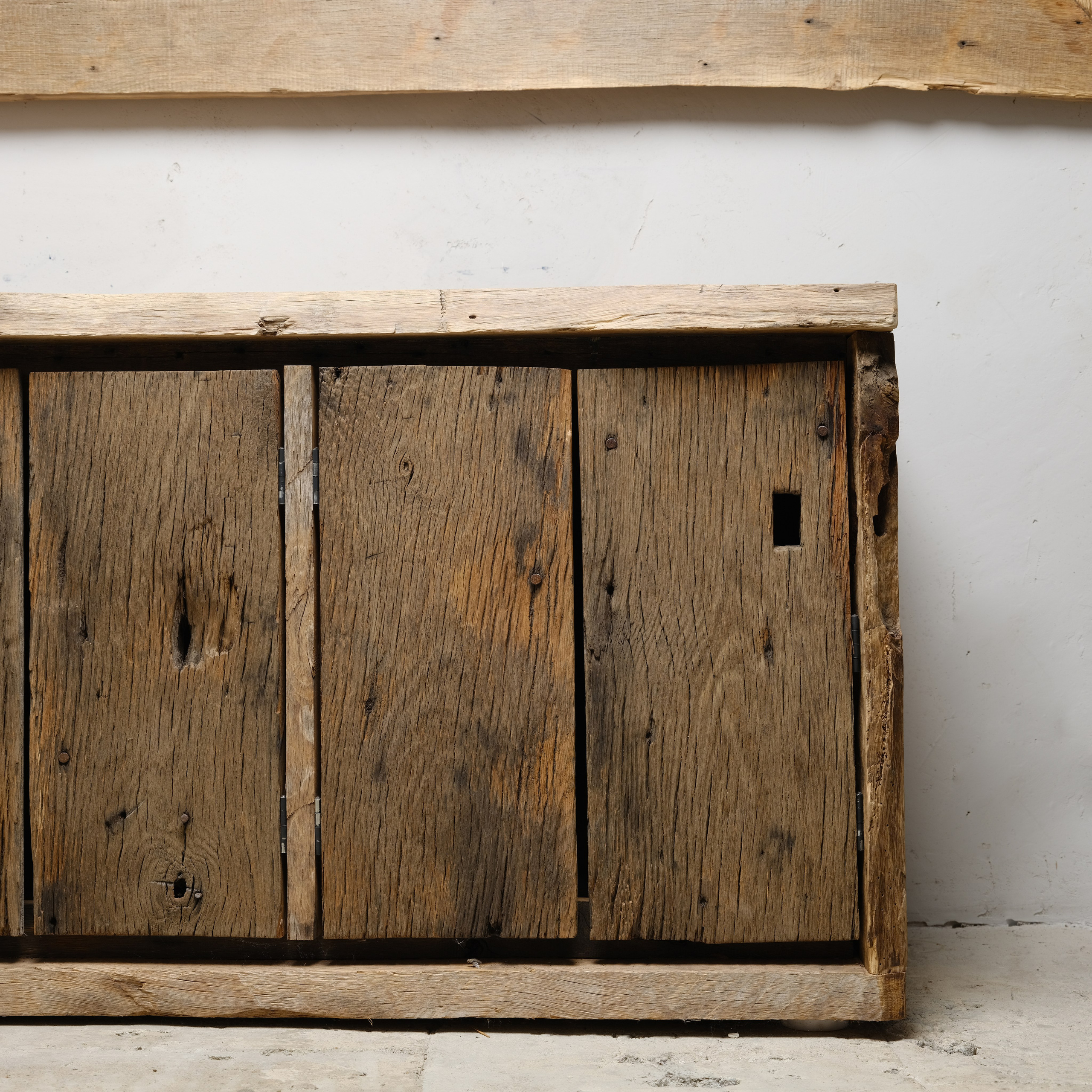 Комод 215.000. Комплект контора