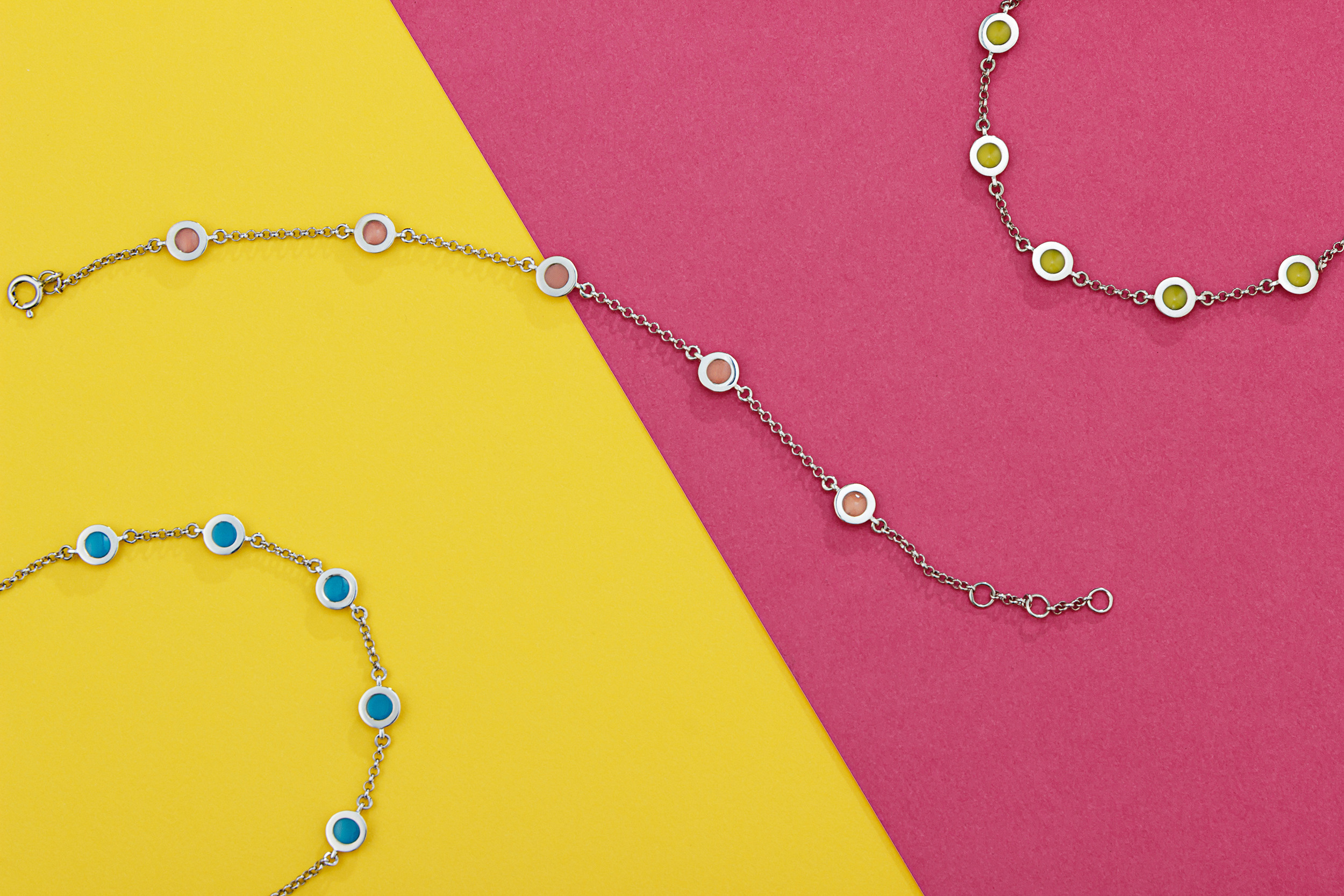 Рекламная фотосъёмка ювелирных украшений и драгоценных камней. Предметная фотосъемка ювелирных украшений. Профессиональный фотограф в Санкт-Петербурге для ювелиров. Студийная фотография. Ювелирный фотограф Сергей Пушкин. Фото для рекламы.  Product photographer in Saint-Petersburg, Russia. Gems photo. 