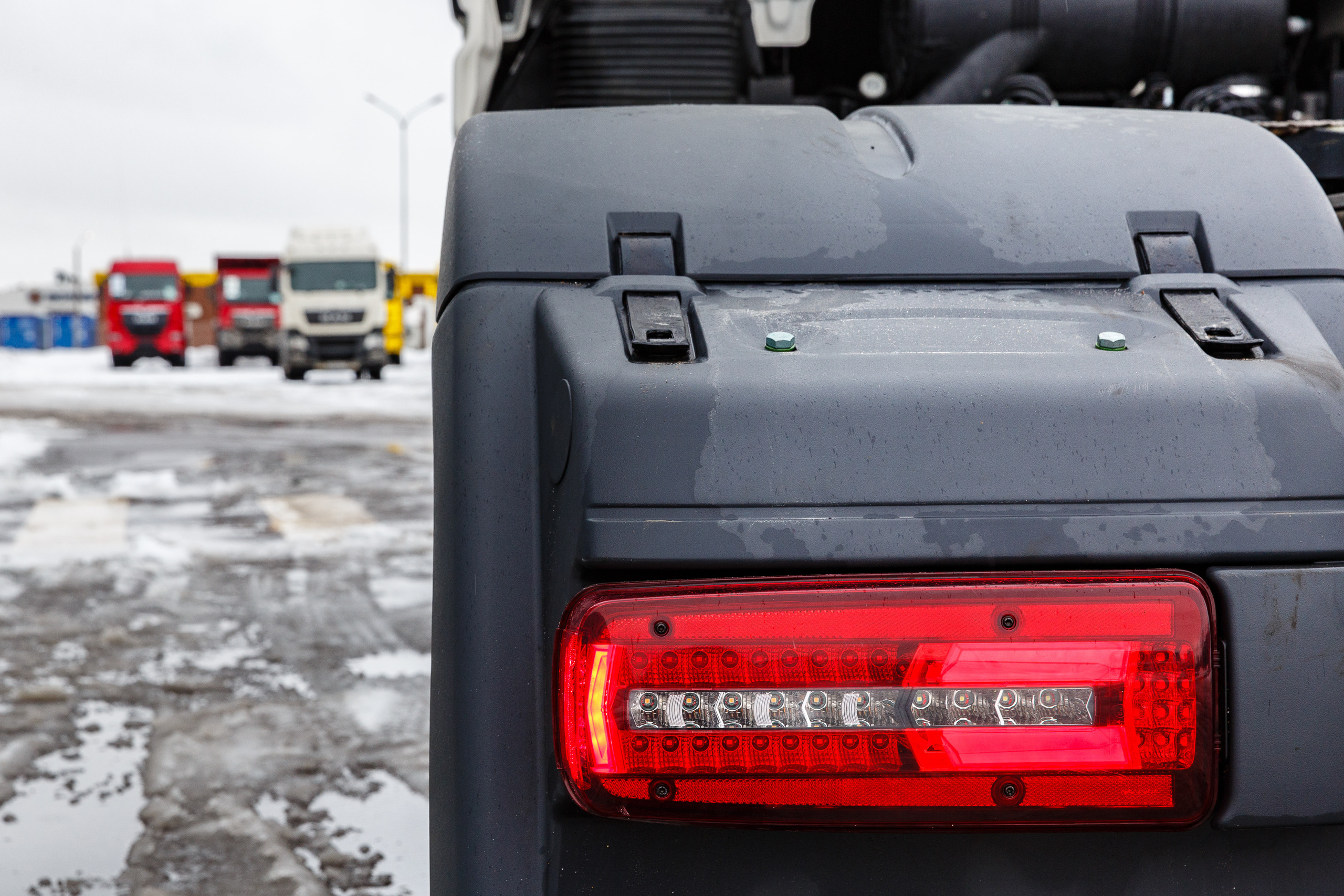 Репортажная фотосъёмка в Санкт-Петербурге. Фотограф на мероприятие: выставки, презентации, автогонки. Фото для сайта, отчётов и публикации в сми. Профессиональный фотограф Сергей Пушкин. Корпоративная фотосъёмка. Автопром. 