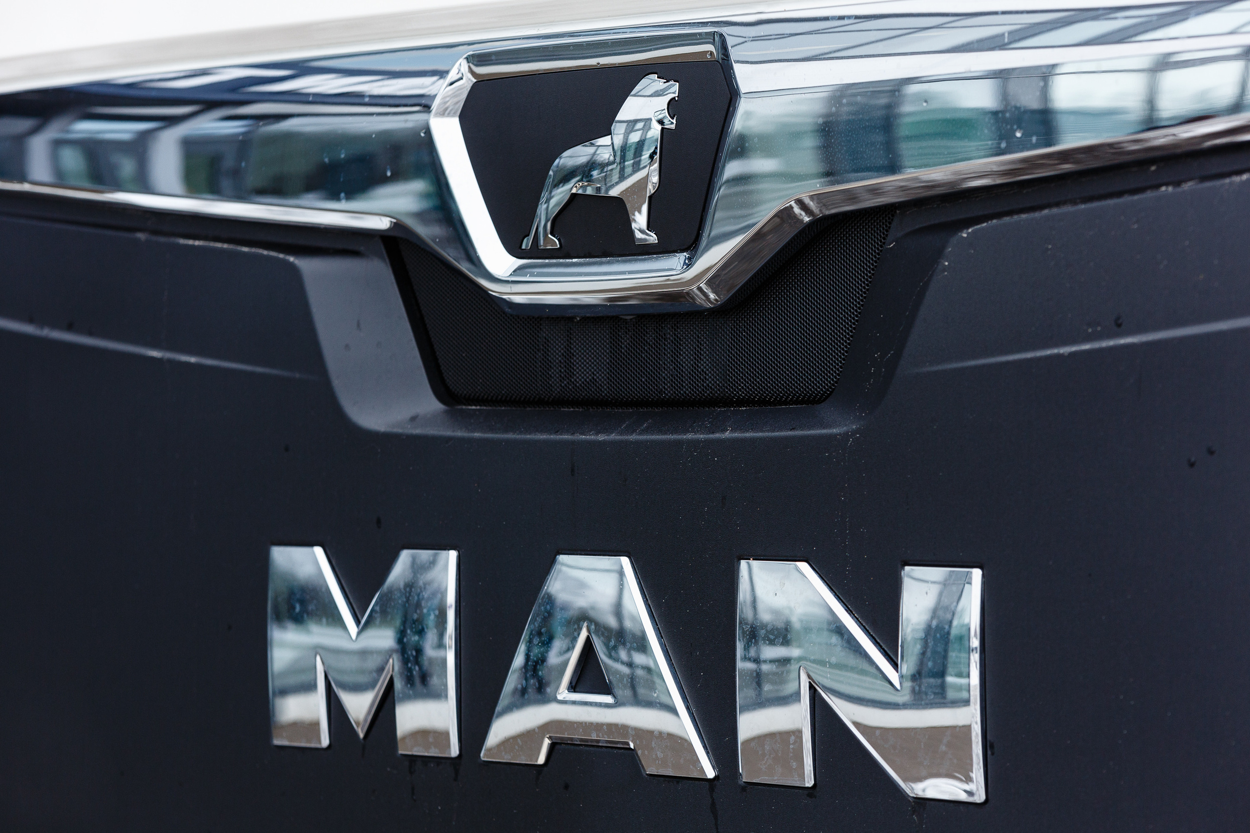 Репортажная фотосъёмка в Санкт-Петербурге. Фотограф на мероприятие: выставки, презентации, автогонки. Фото для сайта, отчётов и публикации в сми. Профессиональный фотограф Сергей Пушкин. Корпоративная фотосъёмка. Автопром. 