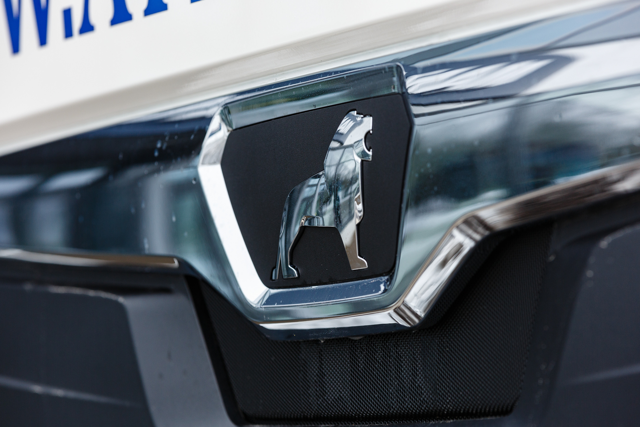 Репортажная фотосъёмка в Санкт-Петербурге. Фотограф на мероприятие: выставки, презентации, автогонки. Фото для сайта, отчётов и публикации в сми. Профессиональный фотограф Сергей Пушкин. Корпоративная фотосъёмка. Автопром. 